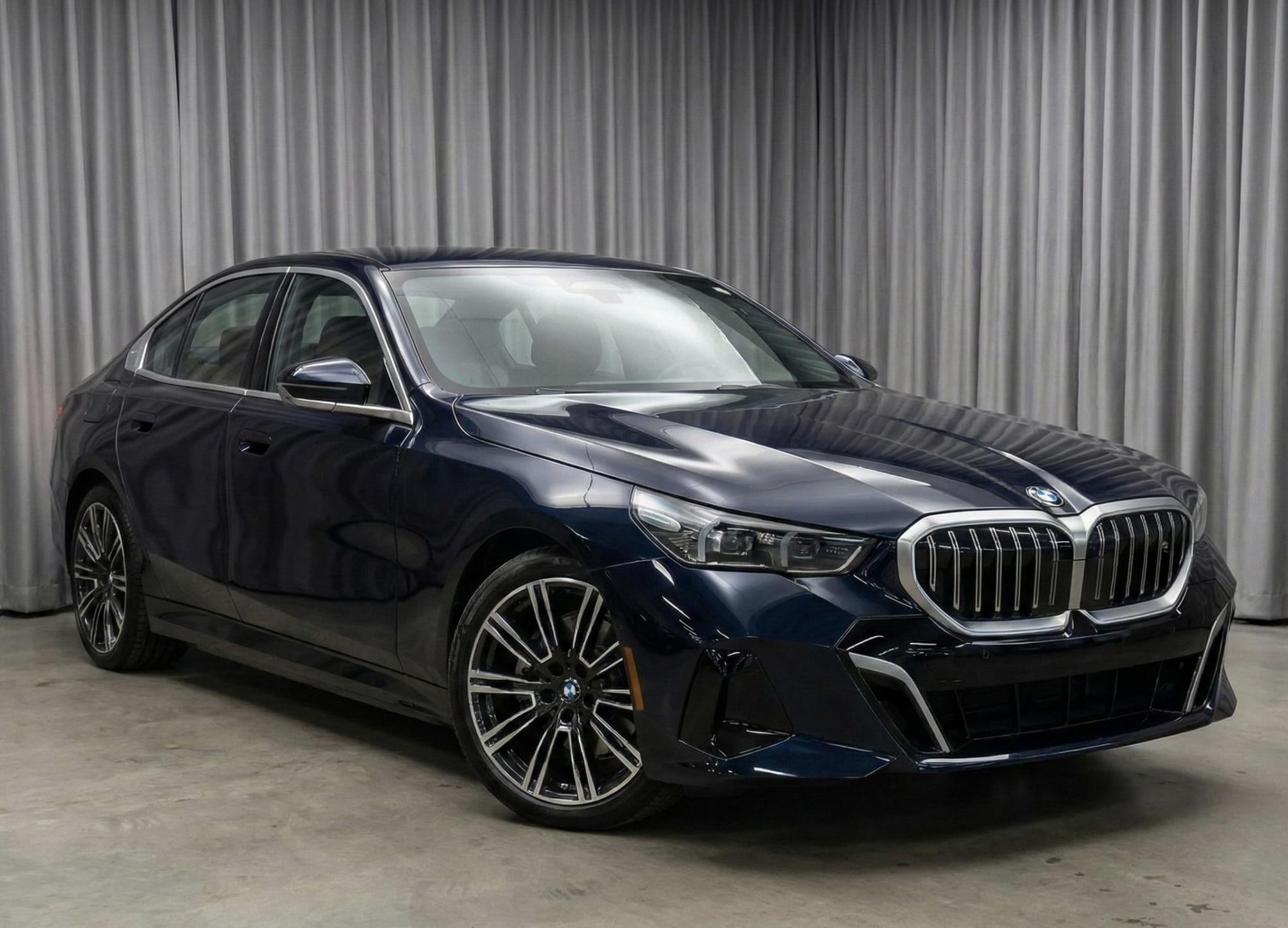 Автомобиль - изображение 1 из 5