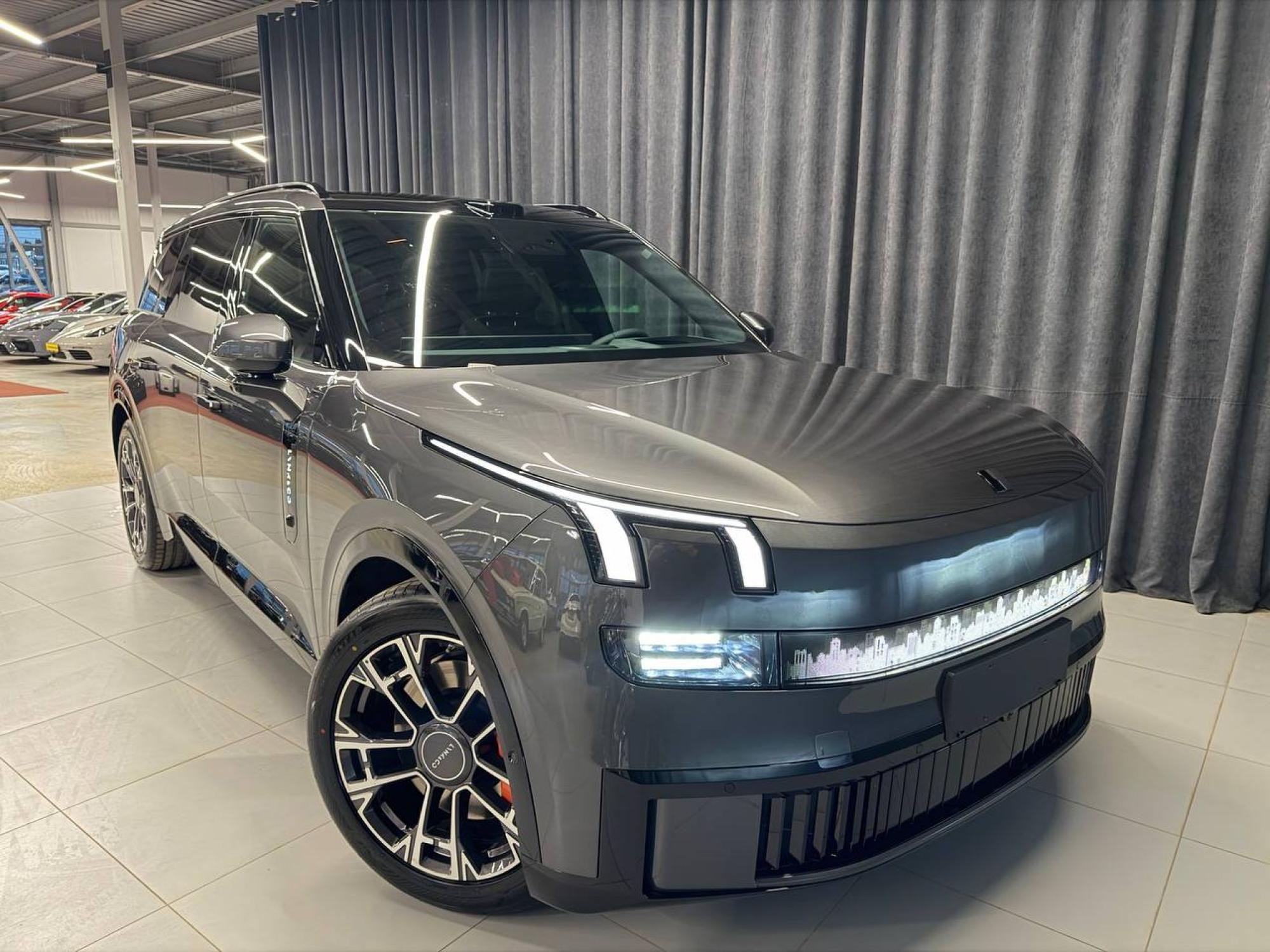 Автомобиль - изображение 1 из 5