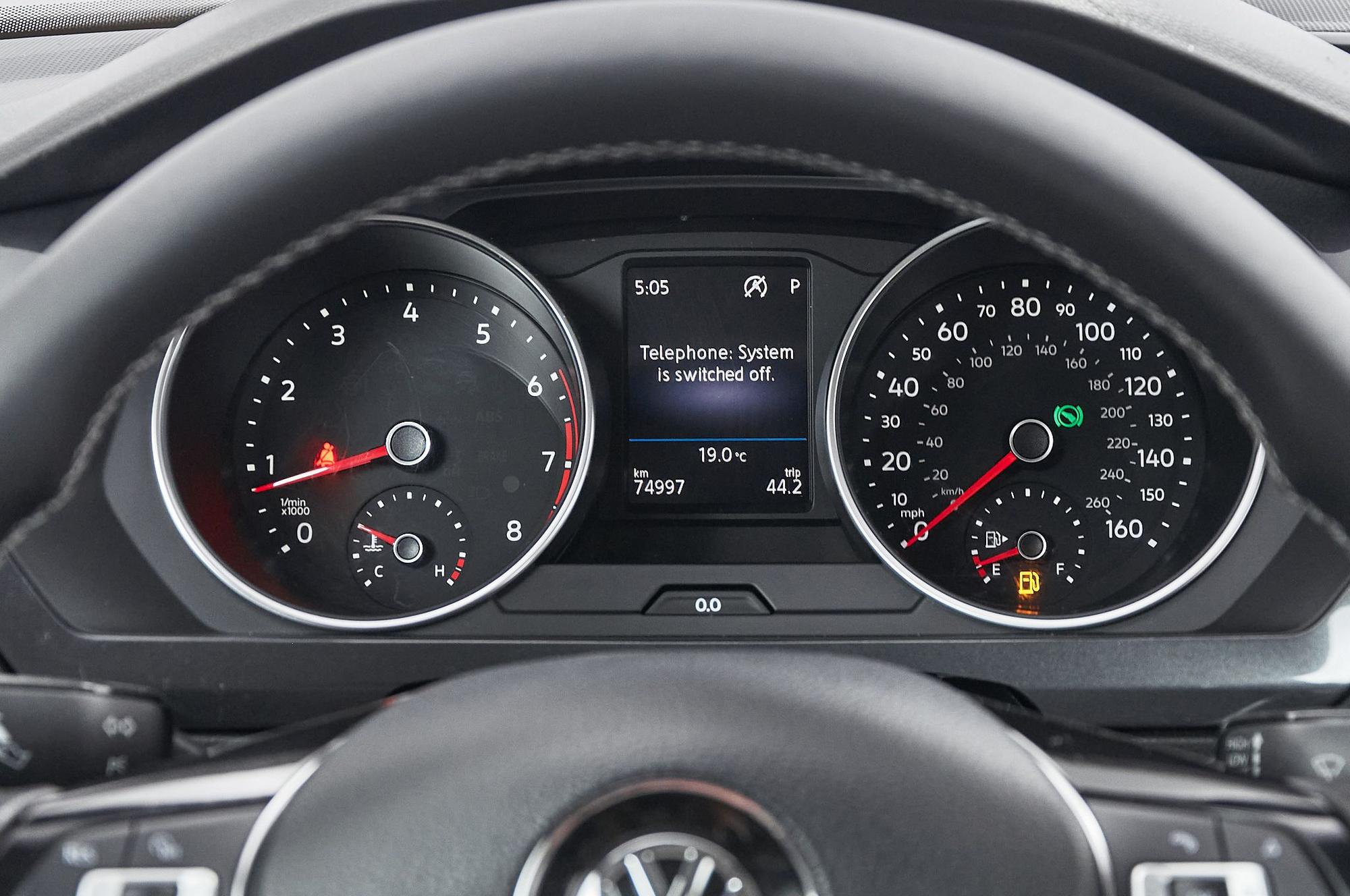 Volkswagen Tiguan - 5