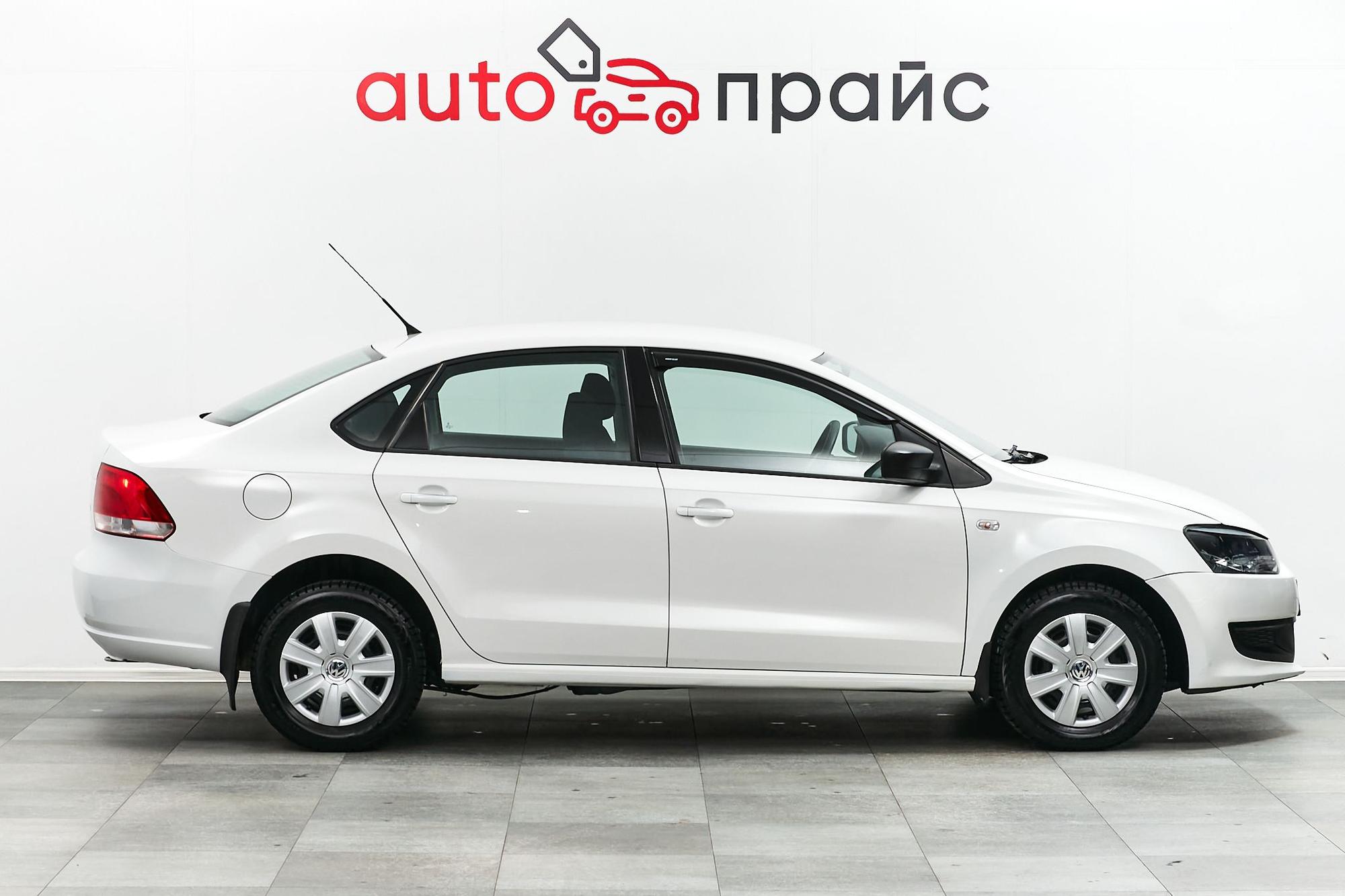 Volkswagen Polo - 3