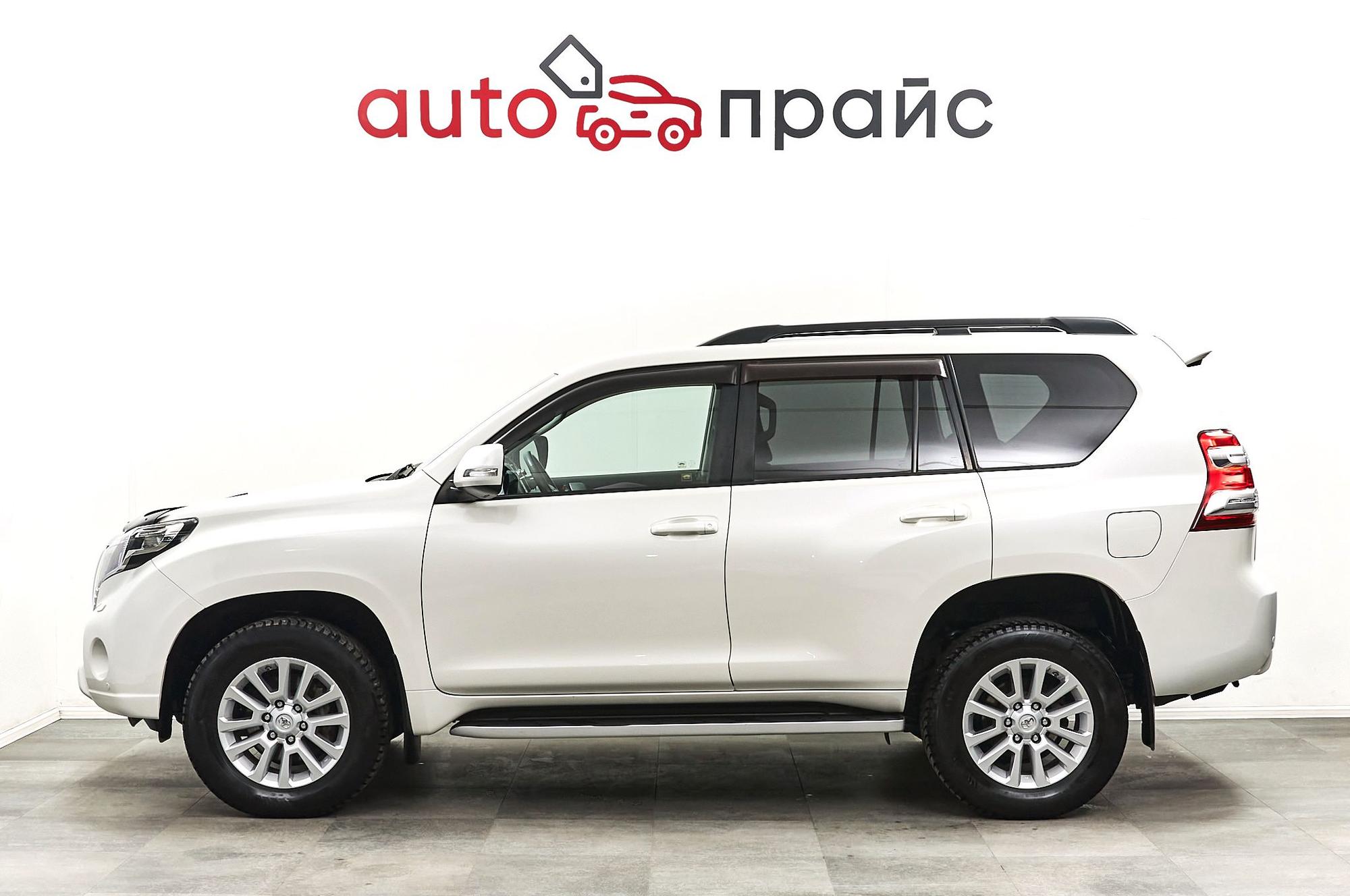 Toyota Land Cruiser Prado - 3