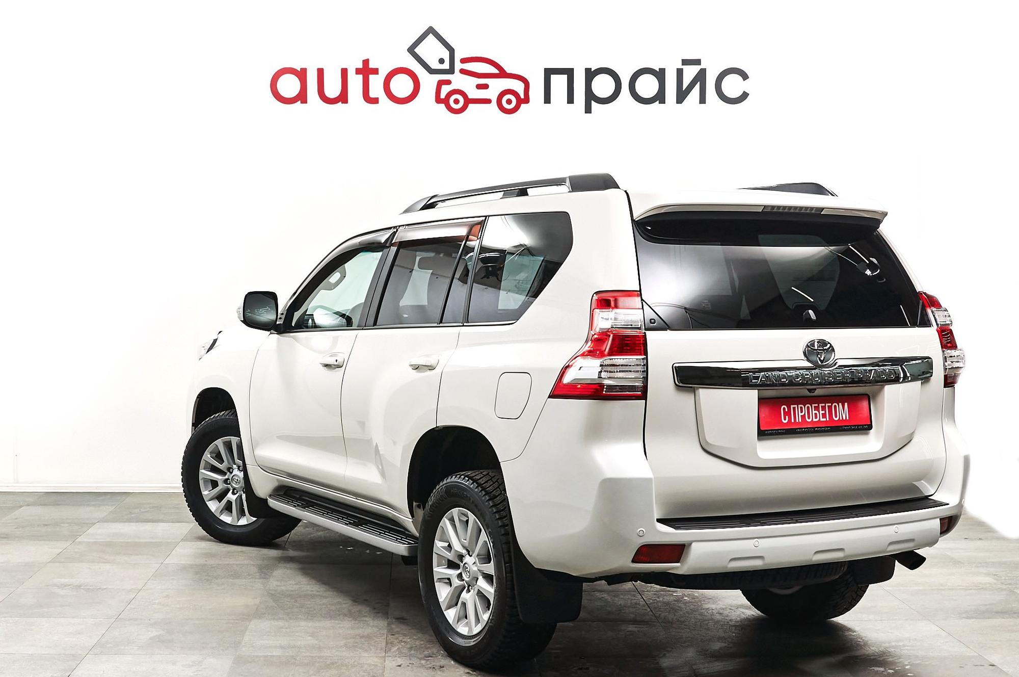 Toyota Land Cruiser Prado - 4