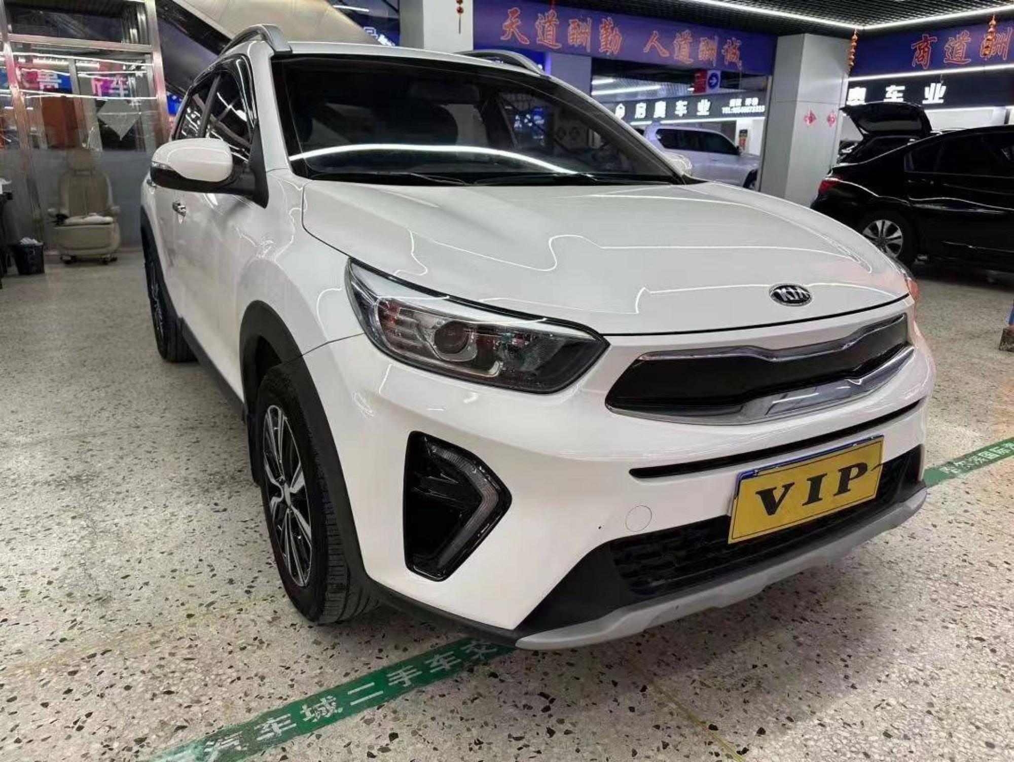 Kia KX1 - 1