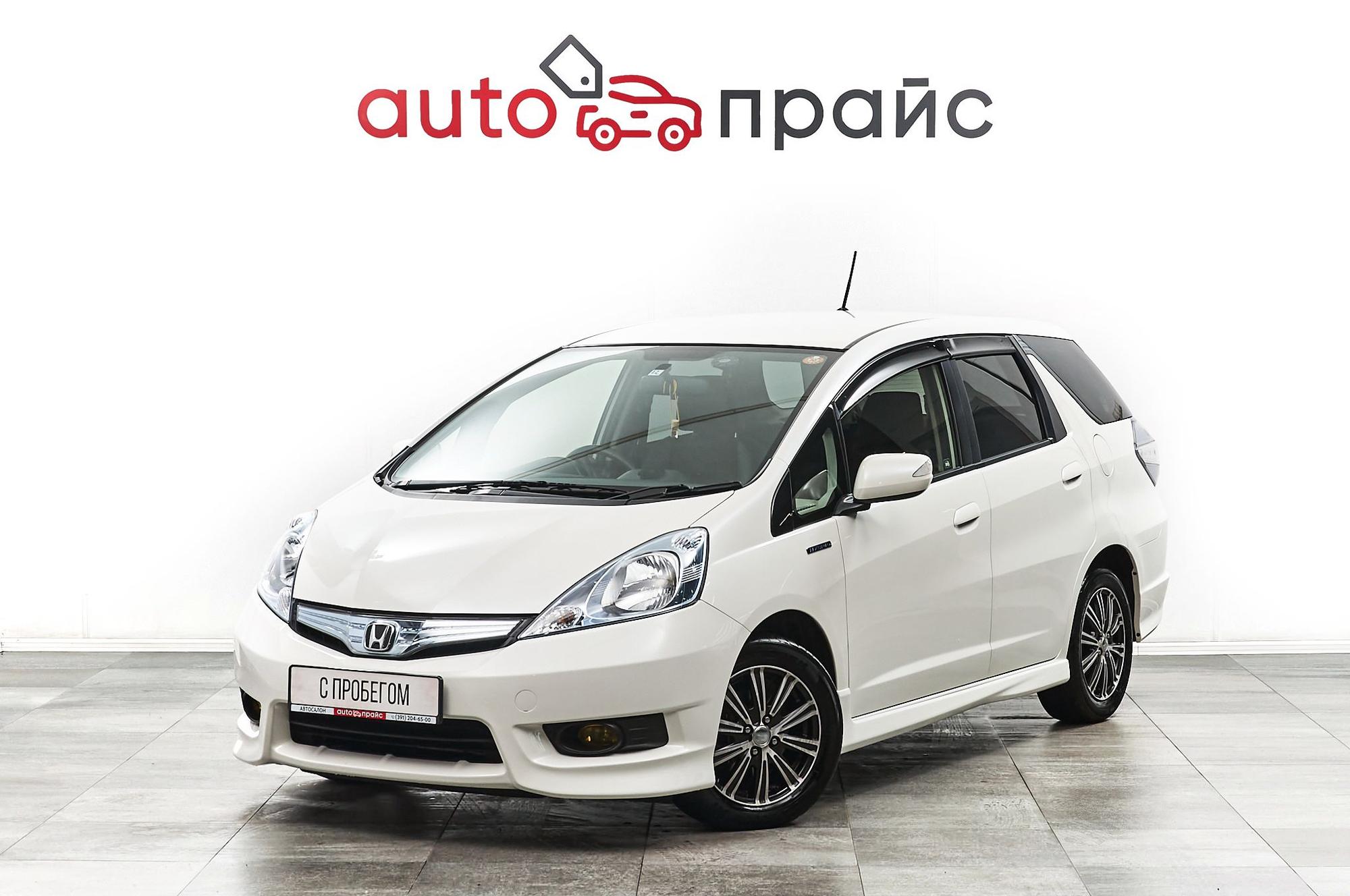 Honda Fit Shuttle - 2
