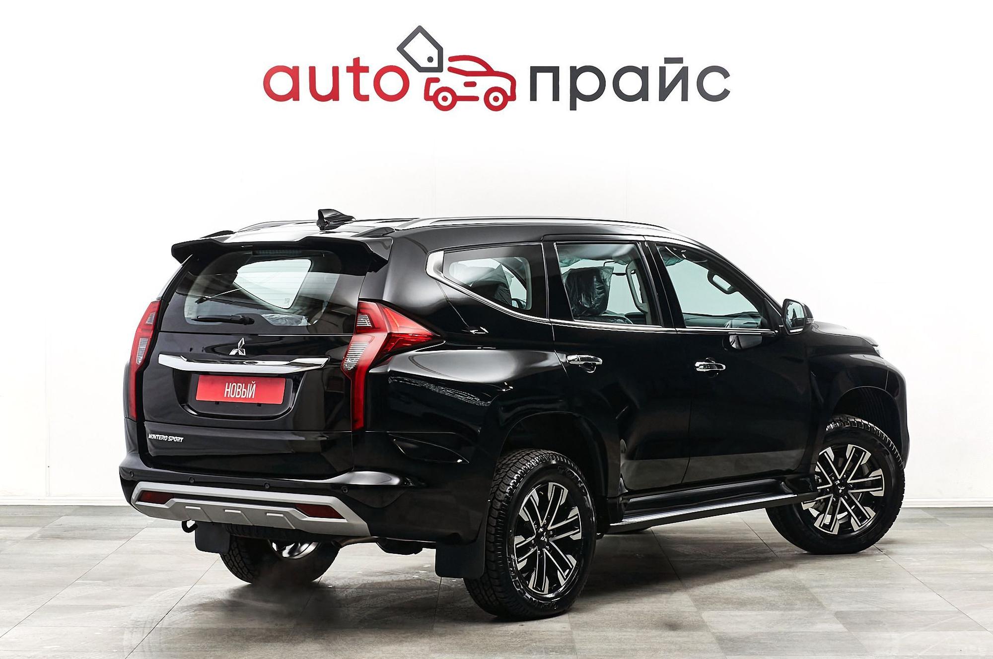 Mitsubishi Pajero Sport - 2