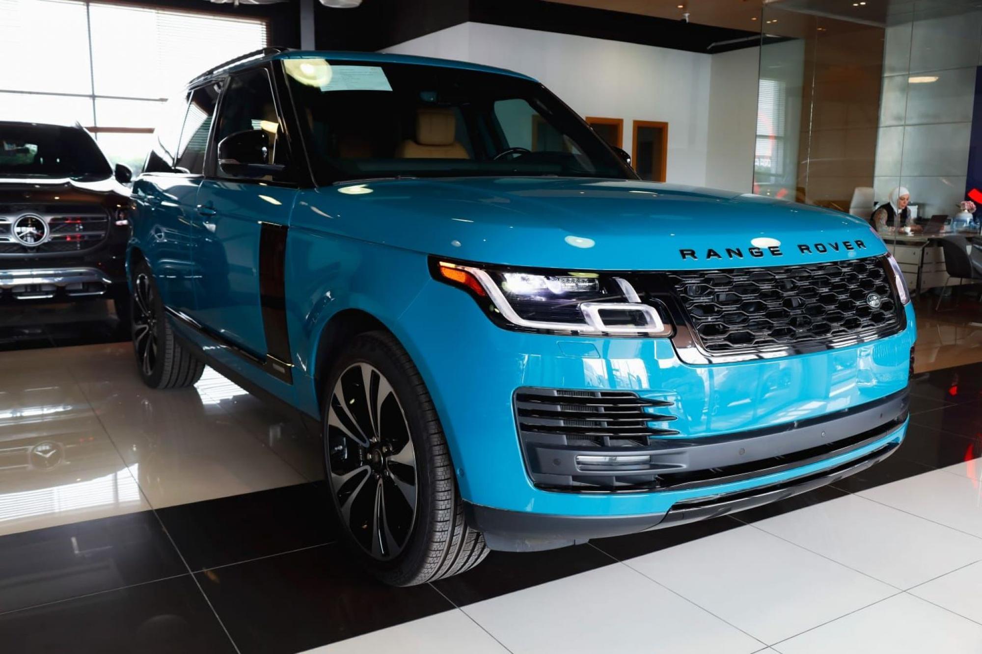 Land Rover Range Rover - 1