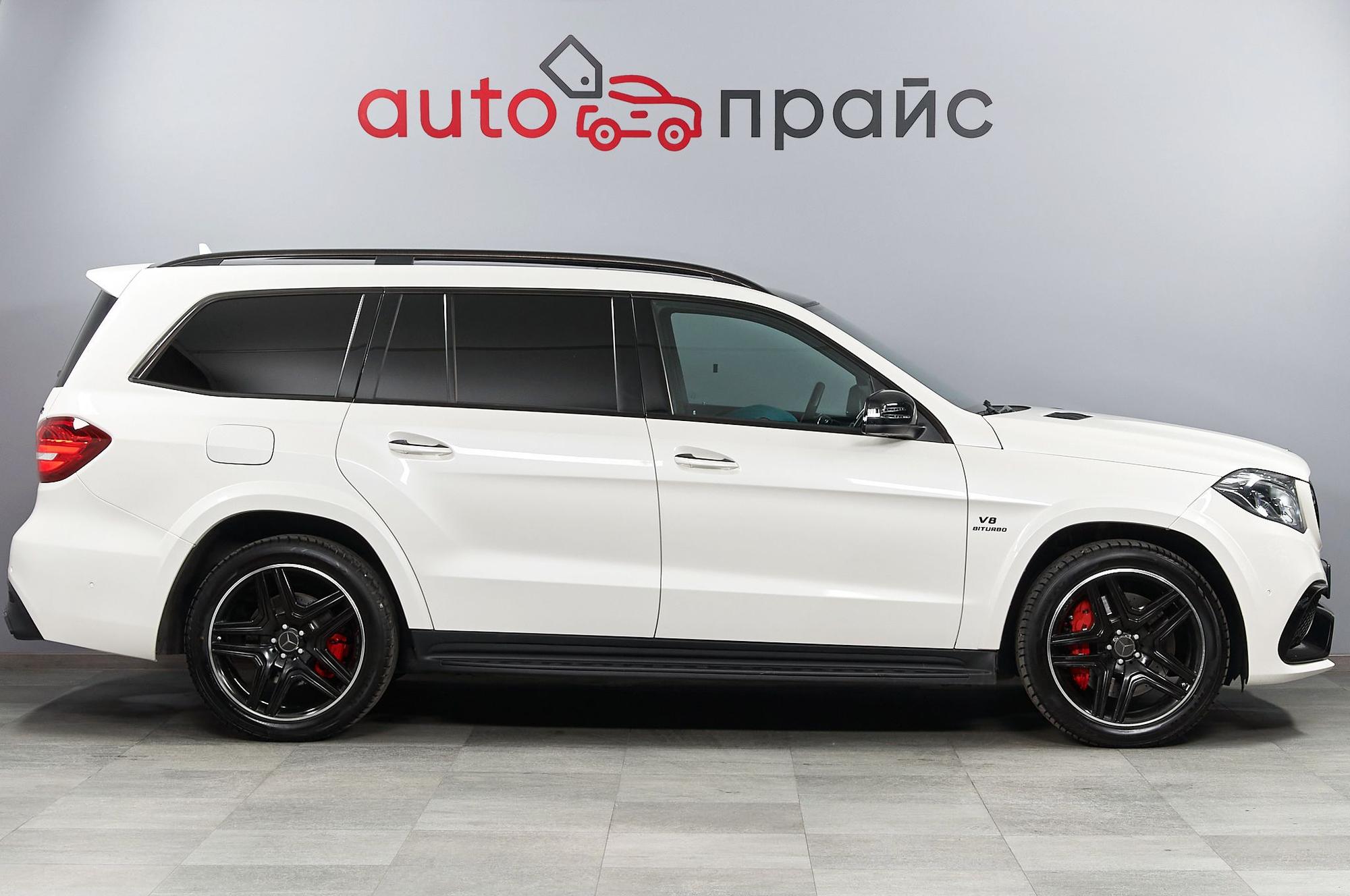 Mercedes-Benz GLS63 - 4