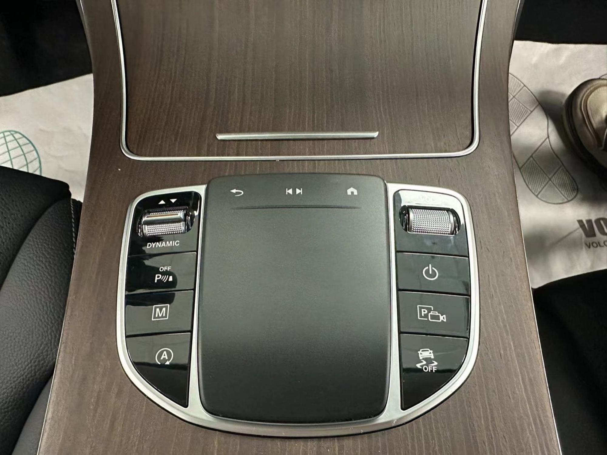 Mercedes-Benz GLC - 2