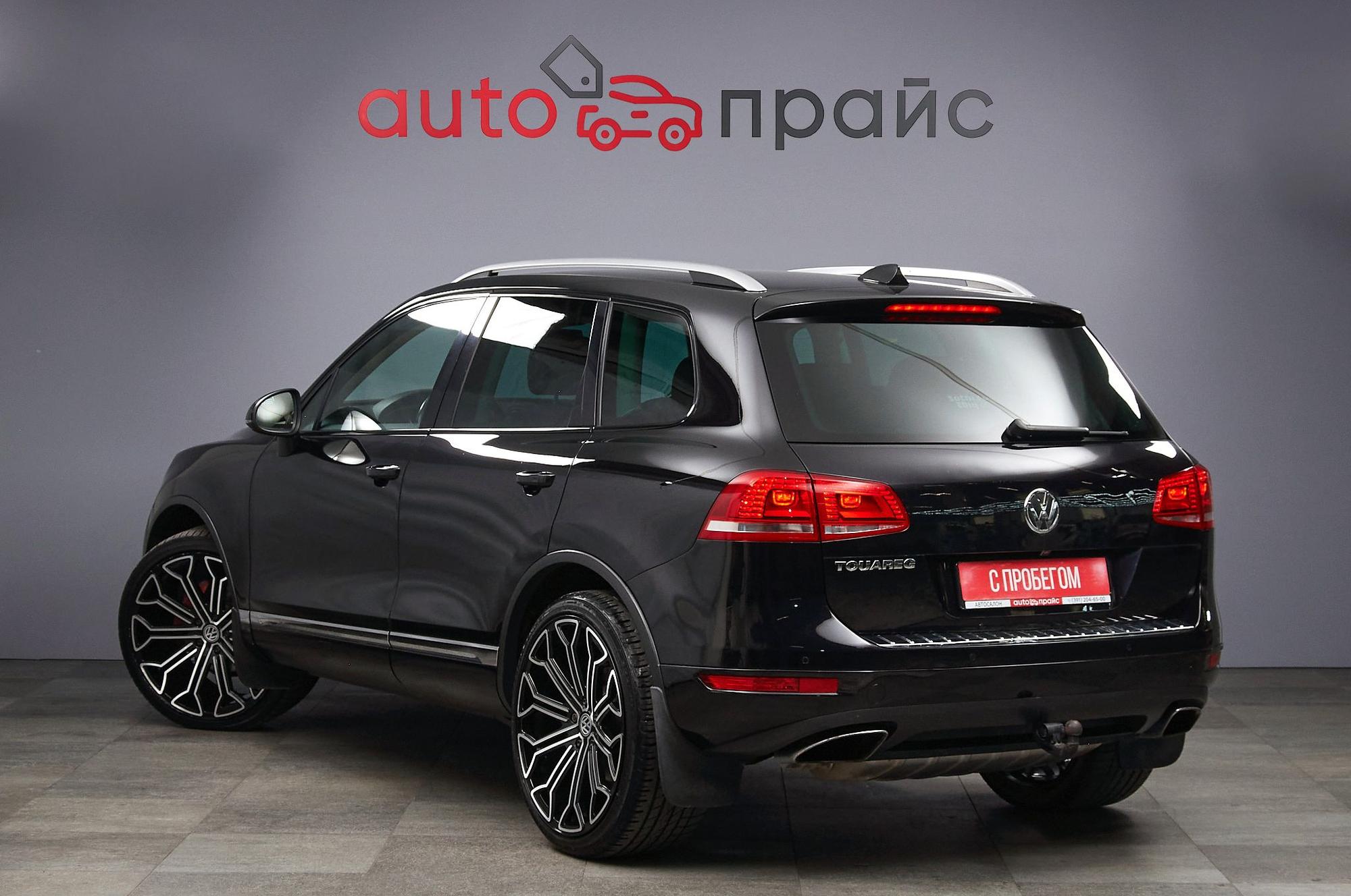 Volkswagen Touareg - 4