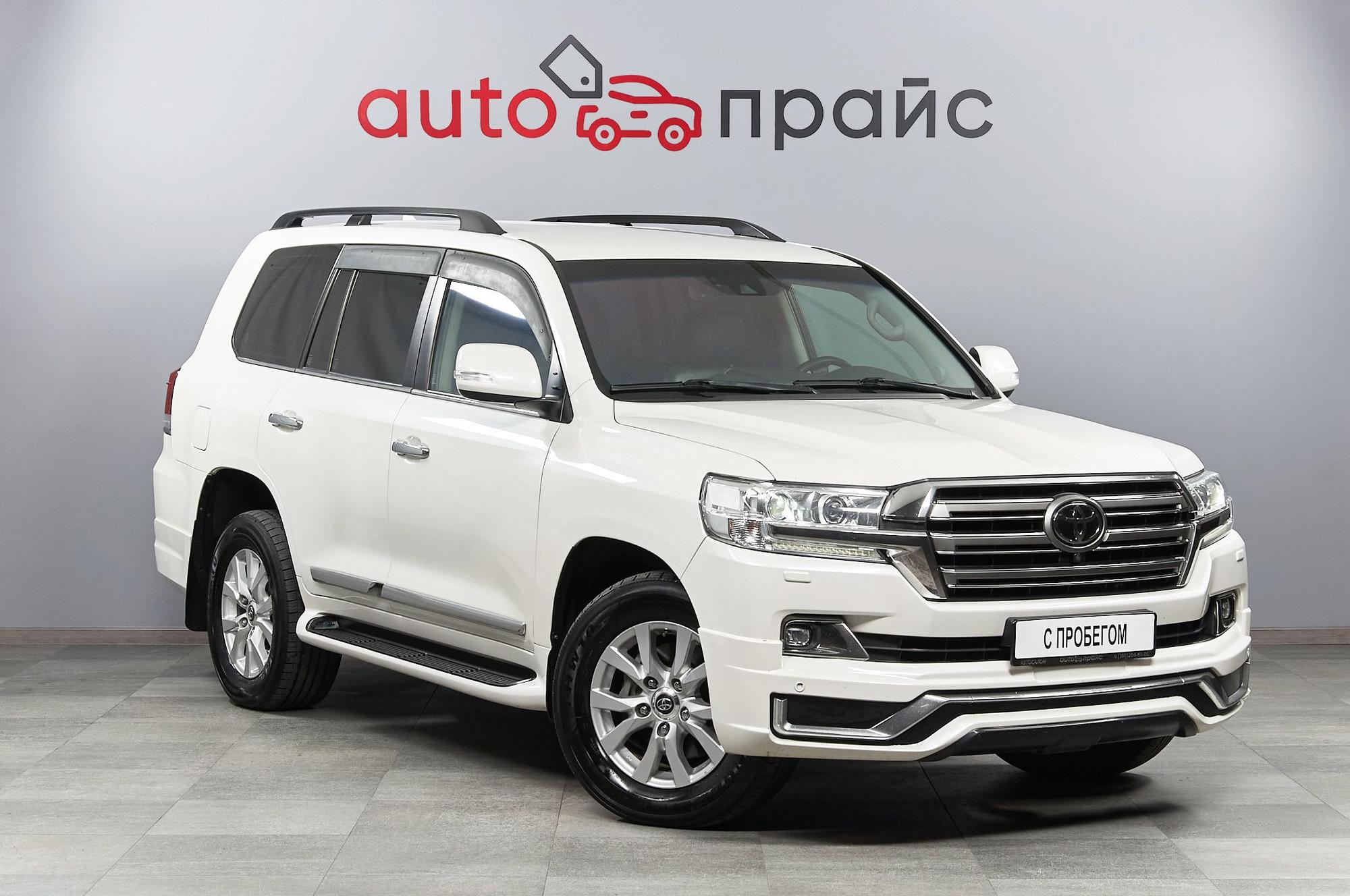 Toyota Land Cruiser - 4