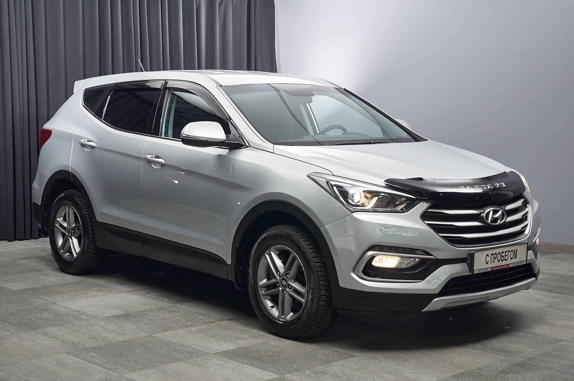 Hyundai Santa Fe - 3