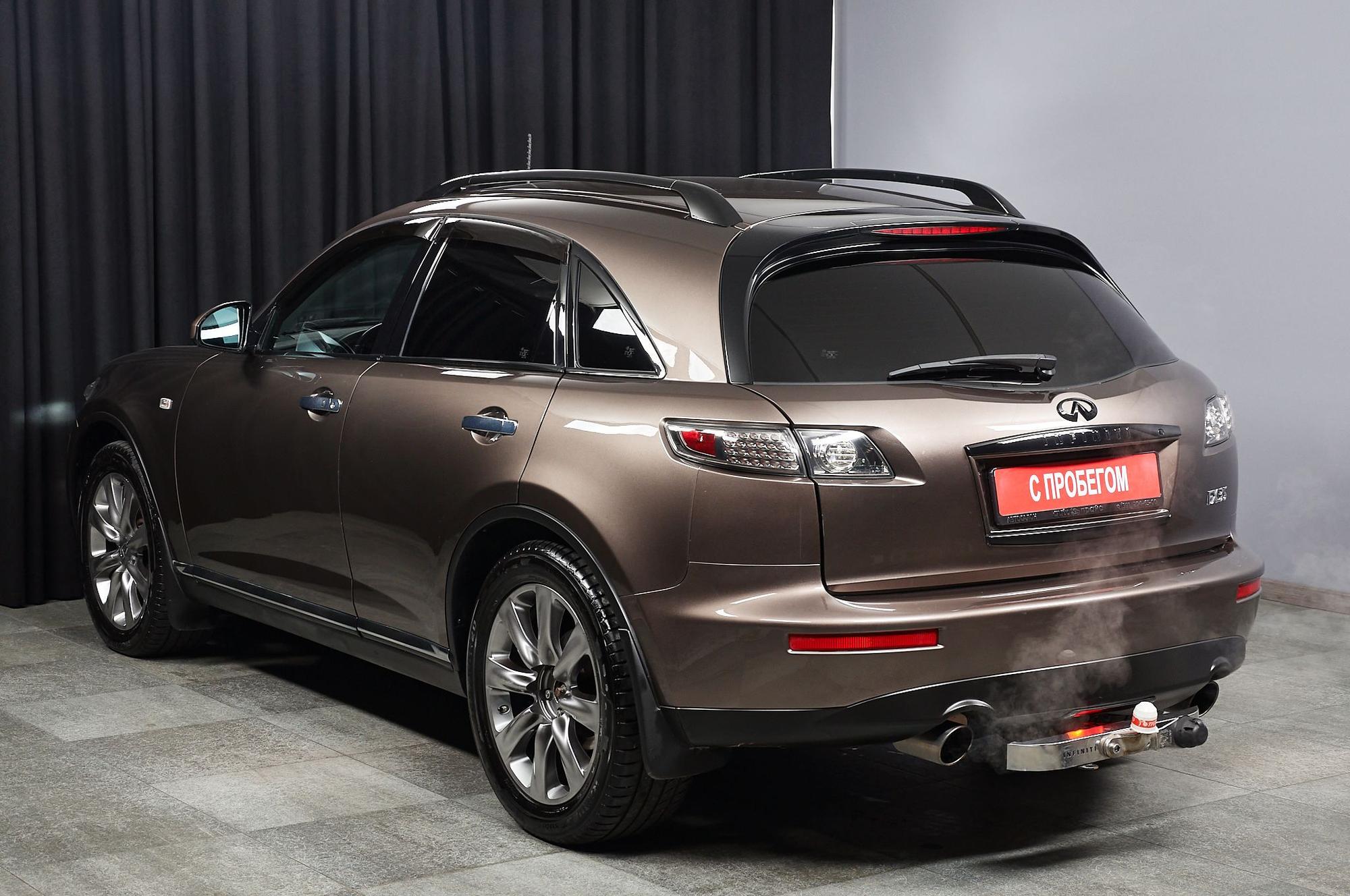 Infiniti FX35 - 5