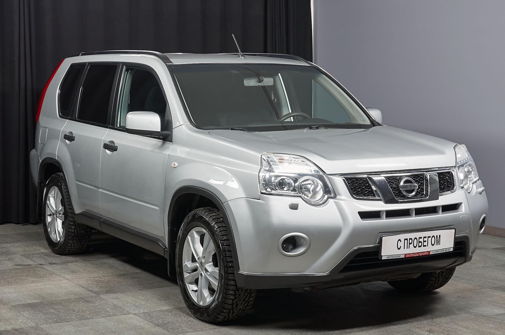 Nissan X-Trail - 2