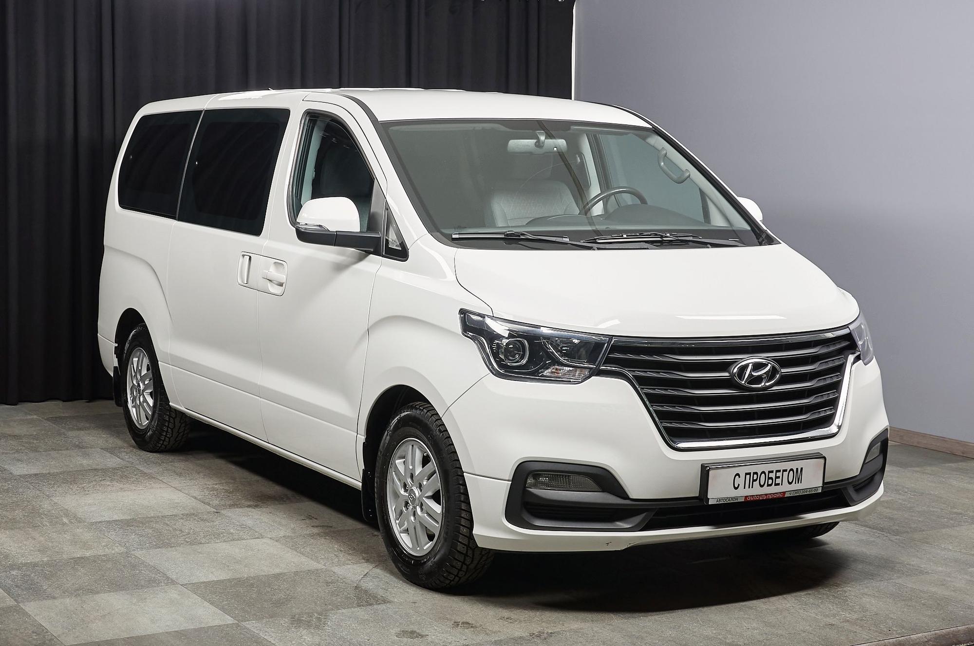 Hyundai H-1 - 2