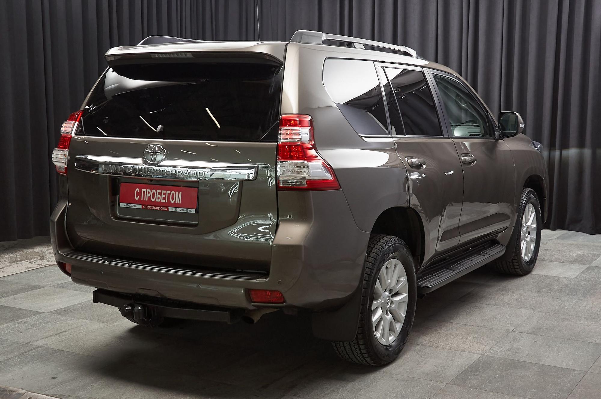 Toyota Land Cruiser Prado - 4