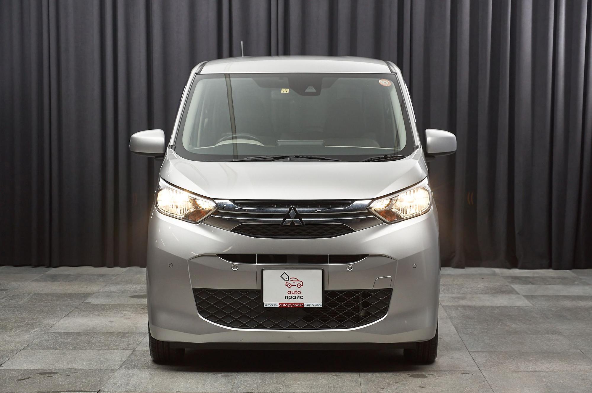 Mitsubishi EK Wagon - 2