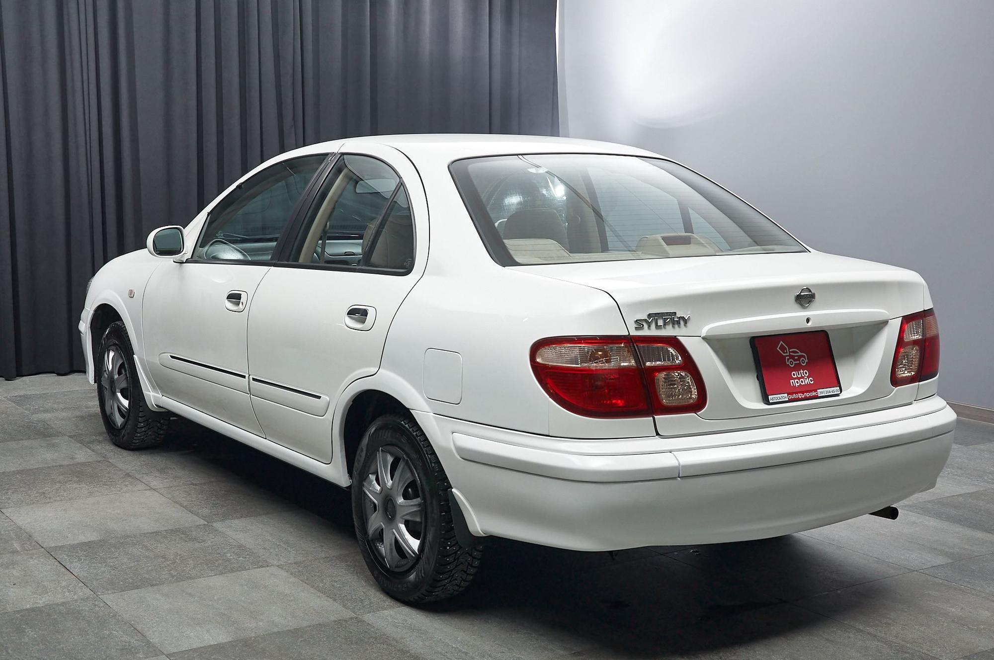 Nissan Bluebird Sylphy - 5