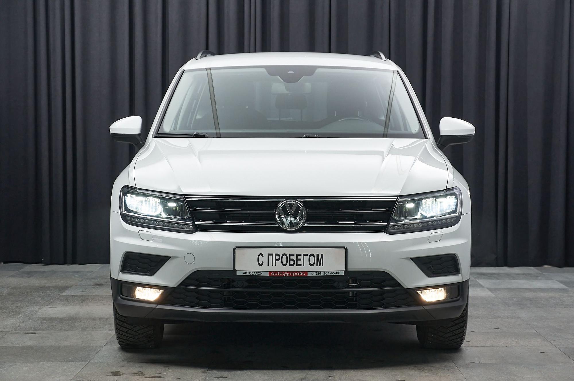 Volkswagen Tiguan - 2