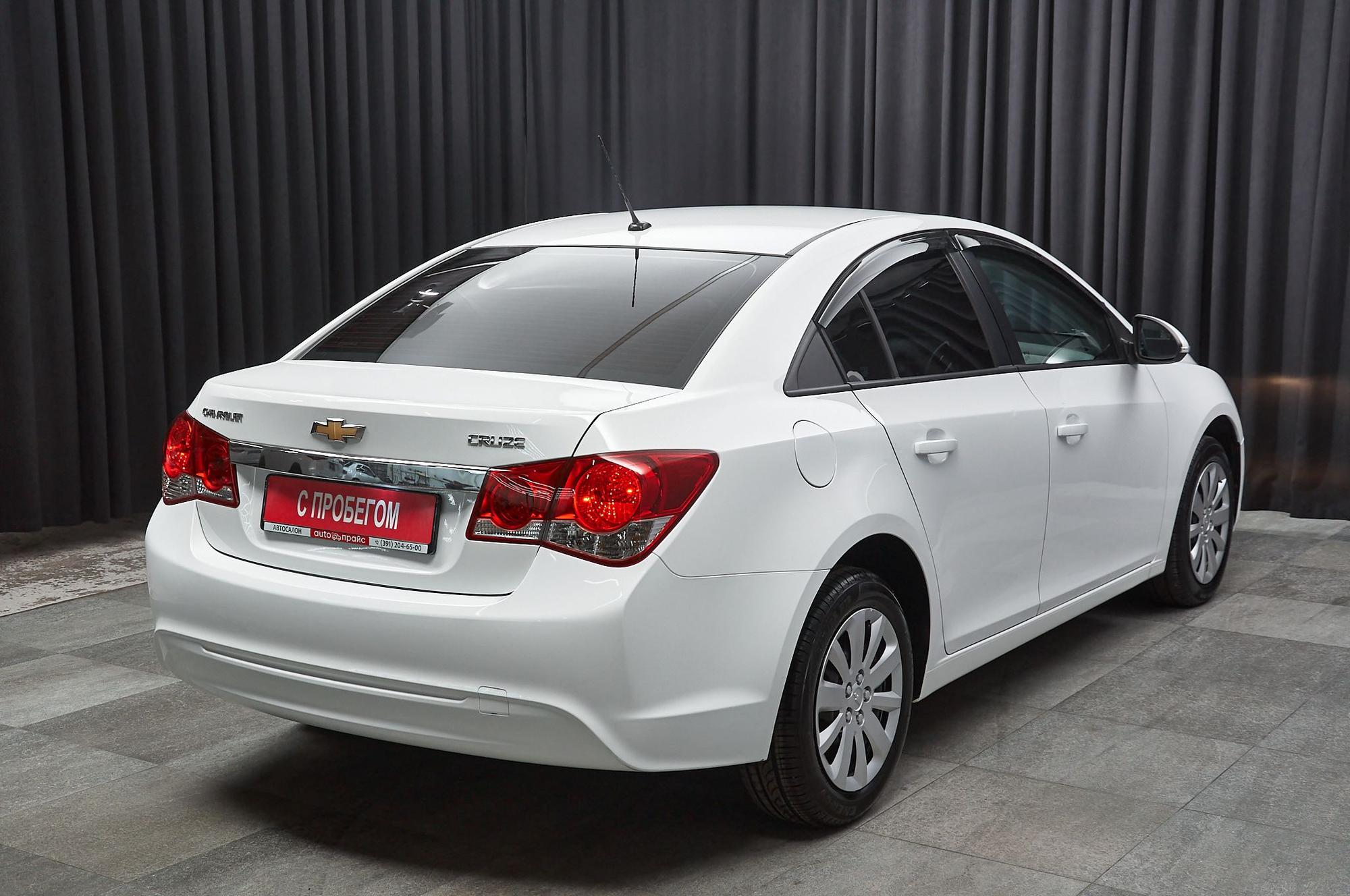 Chevrolet Cruze - 3