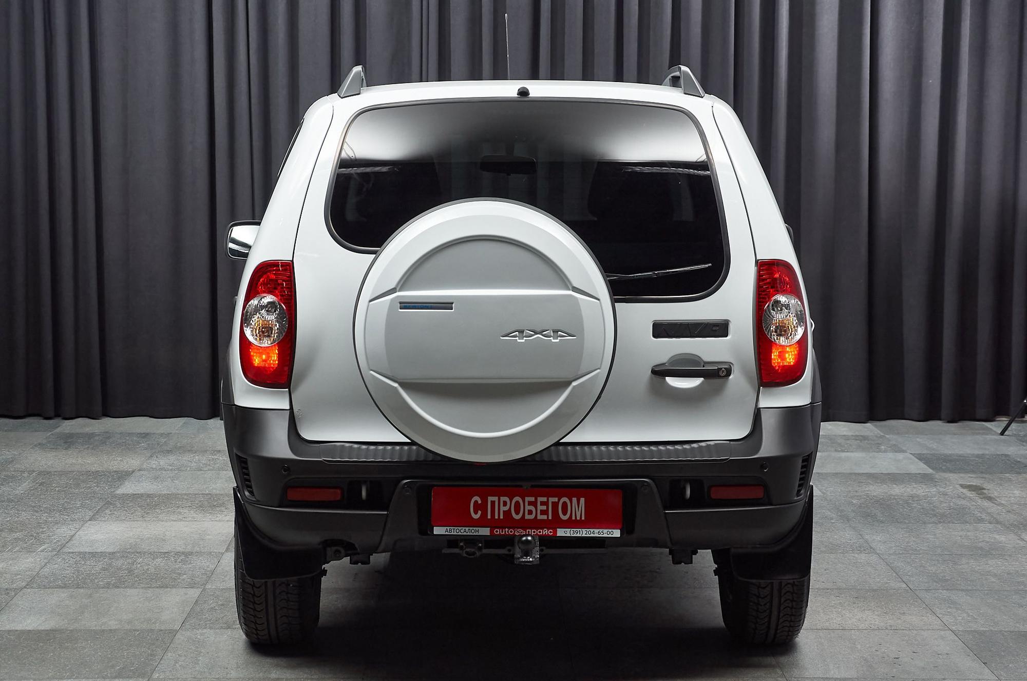 Chevrolet Niva - 1