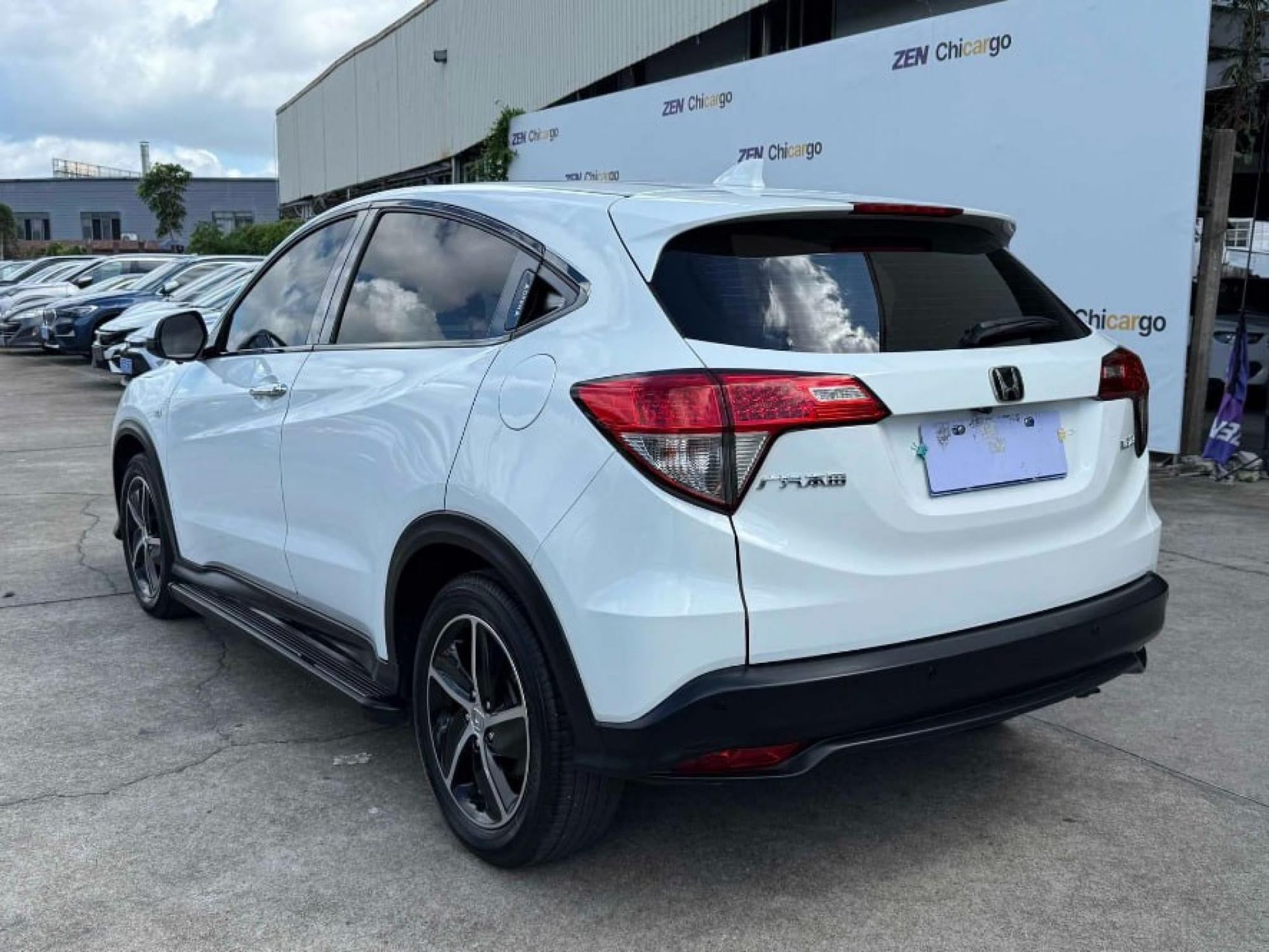 Honda Vezel - 2