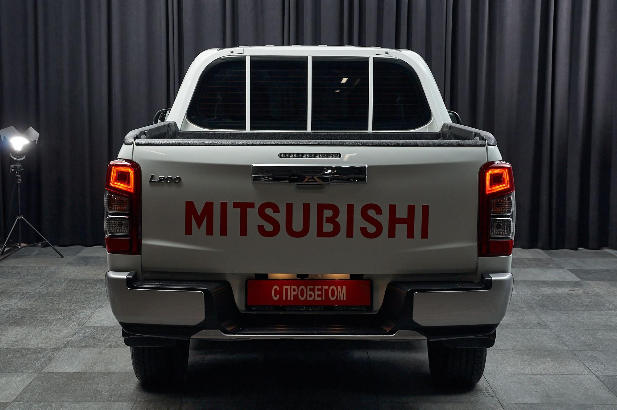 Mitsubishi L200 - 5