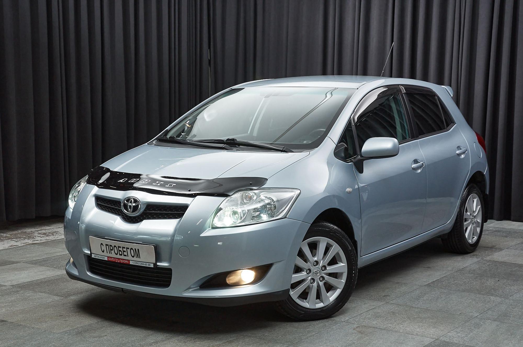 Toyota Auris - 1