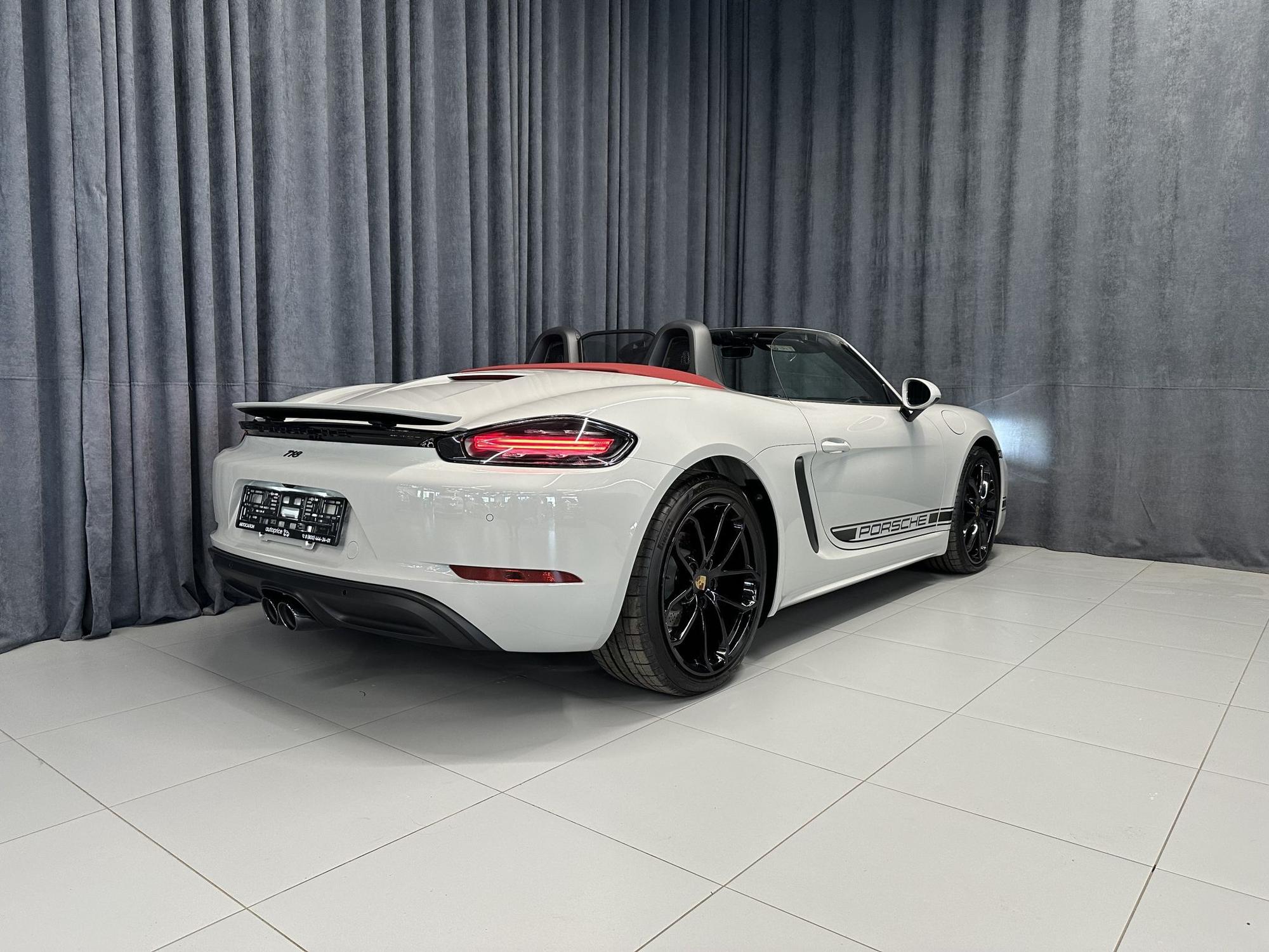 Porsche Boxster - 4