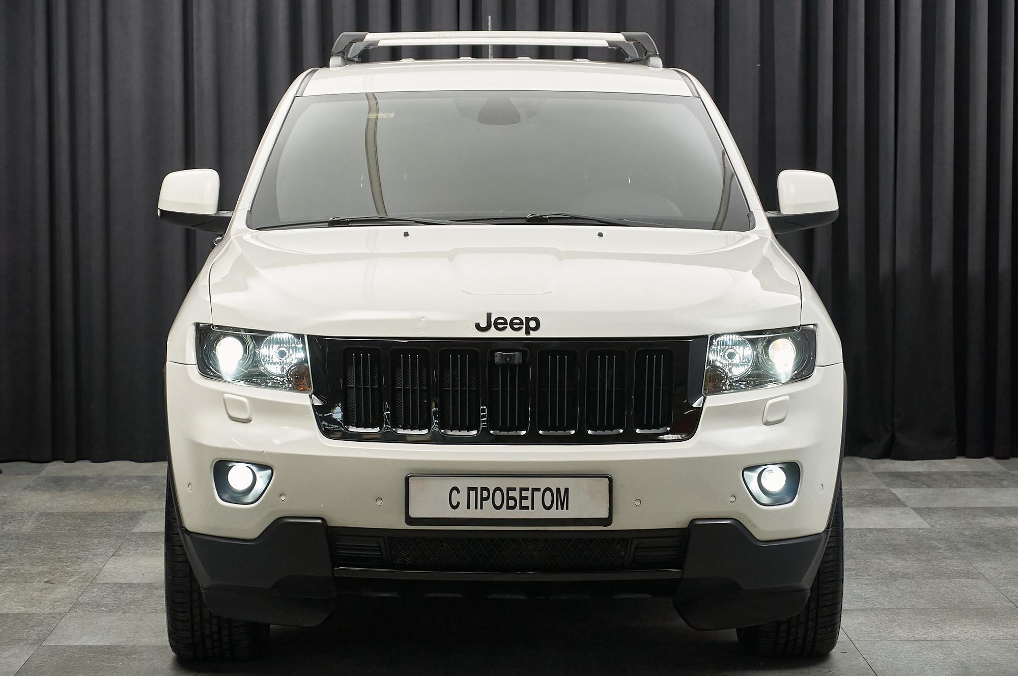 Jeep Grand Cherokee - 2