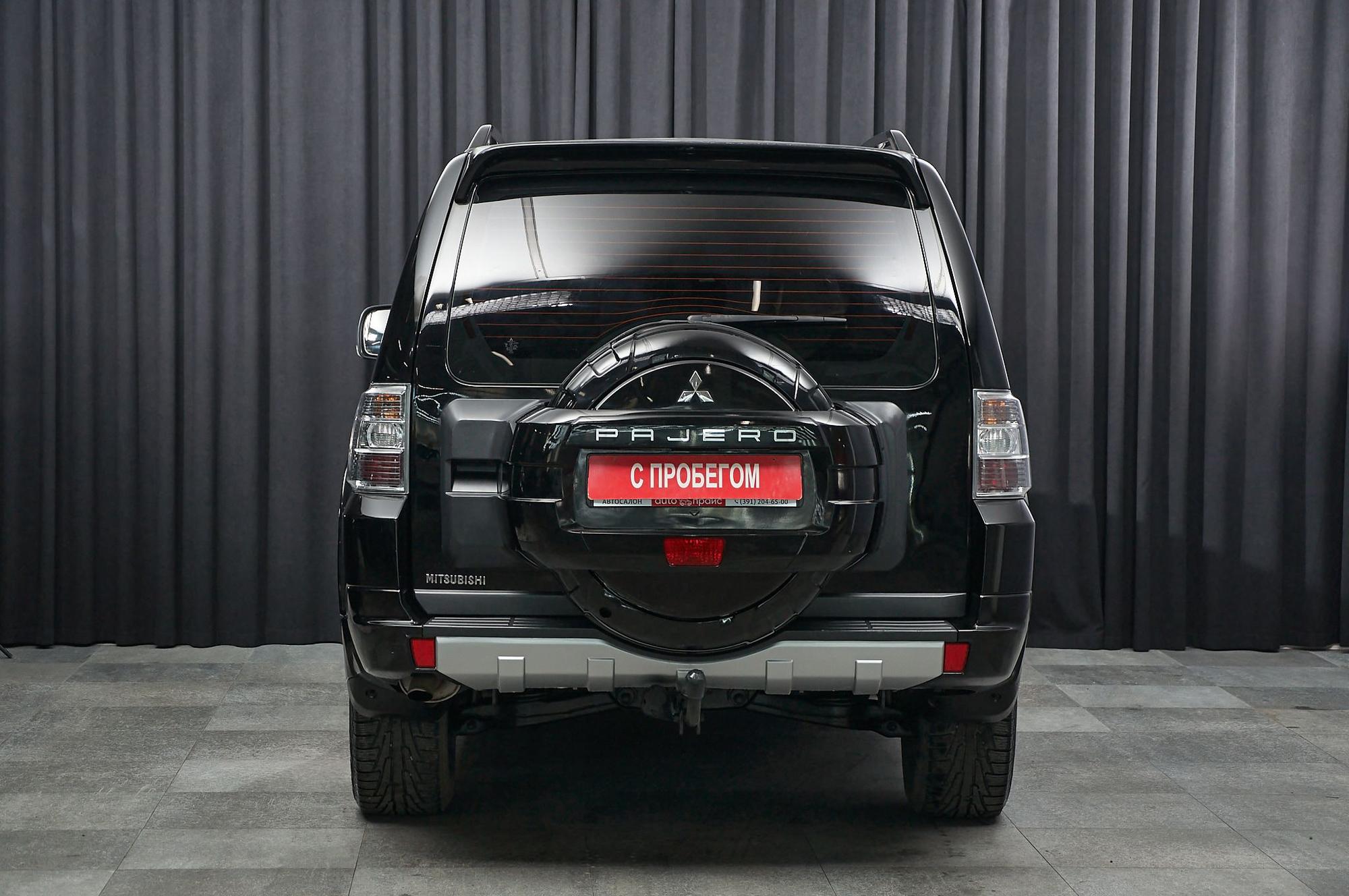 Mitsubishi Pajero - 5