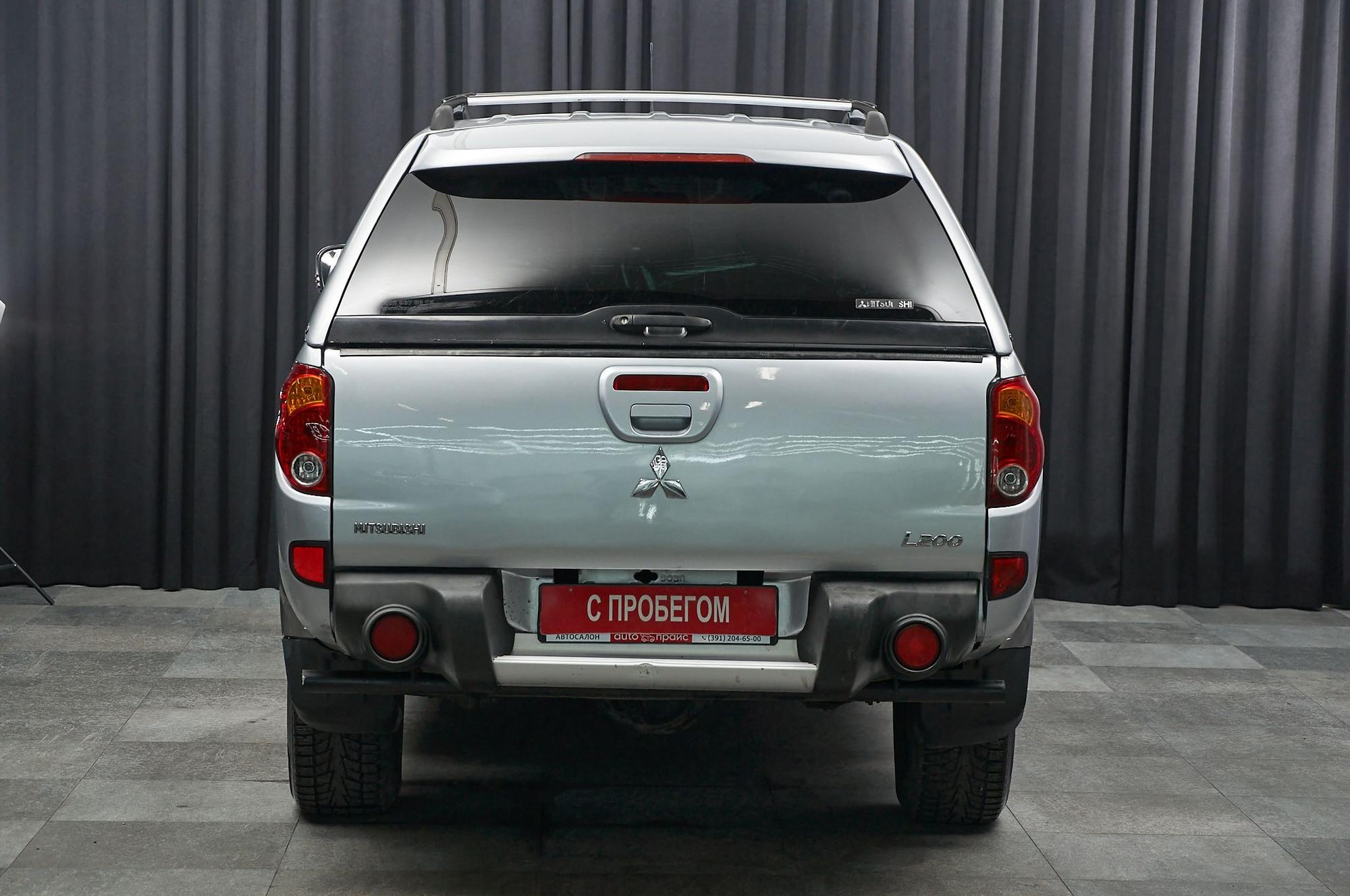 Mitsubishi L200 - 5