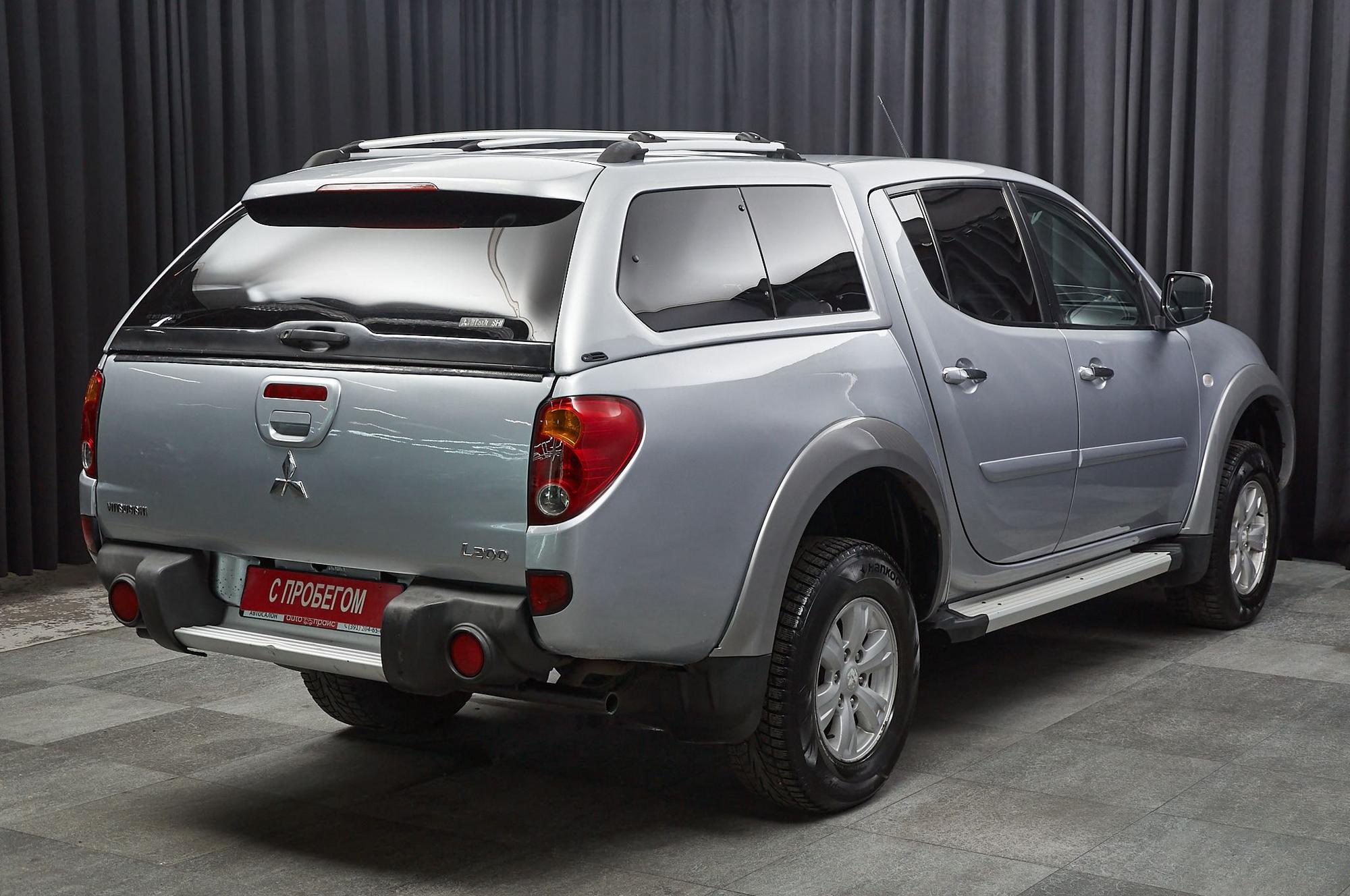 Mitsubishi L200 - 4
