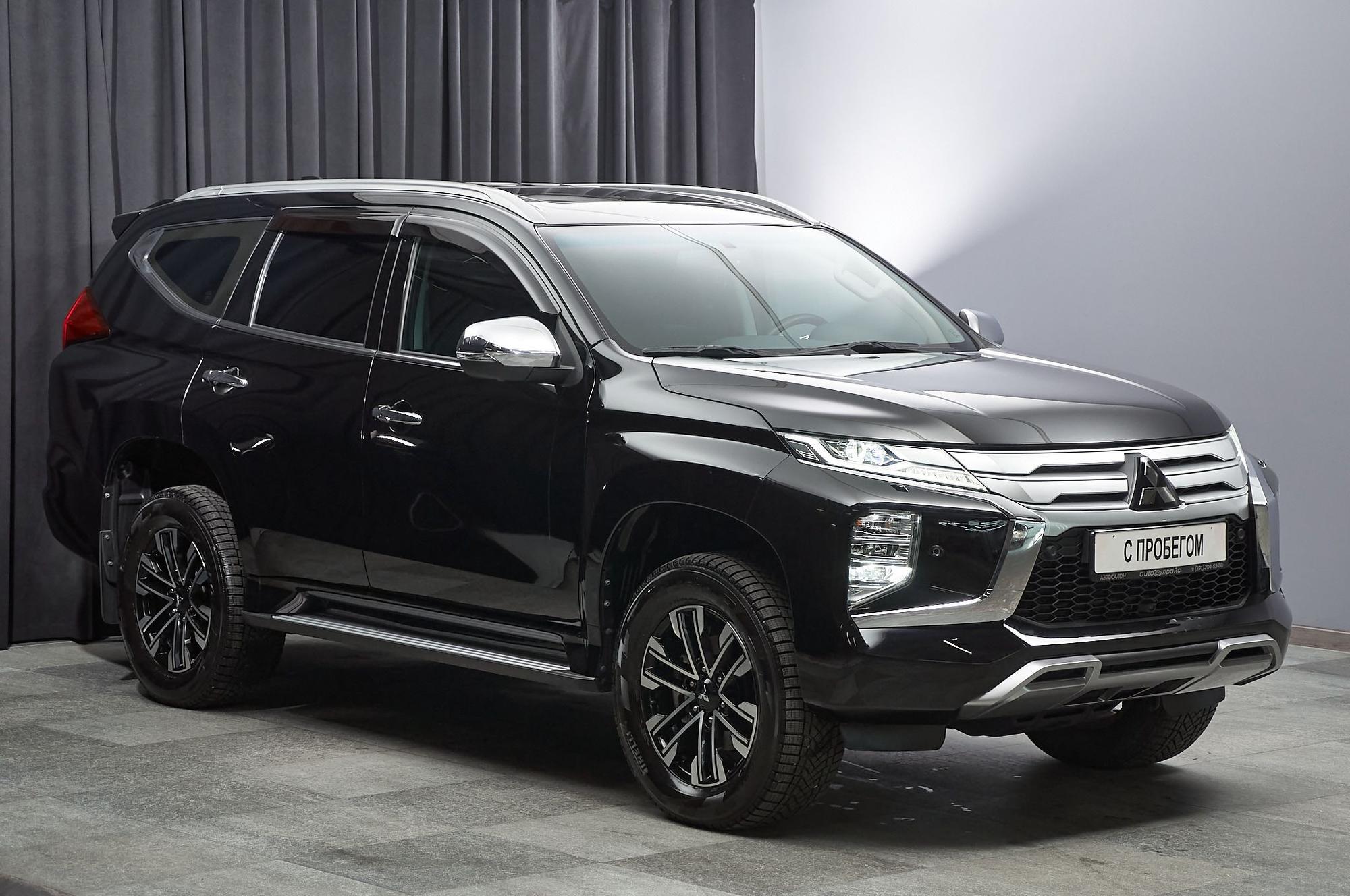 Mitsubishi Montero Sport - 3