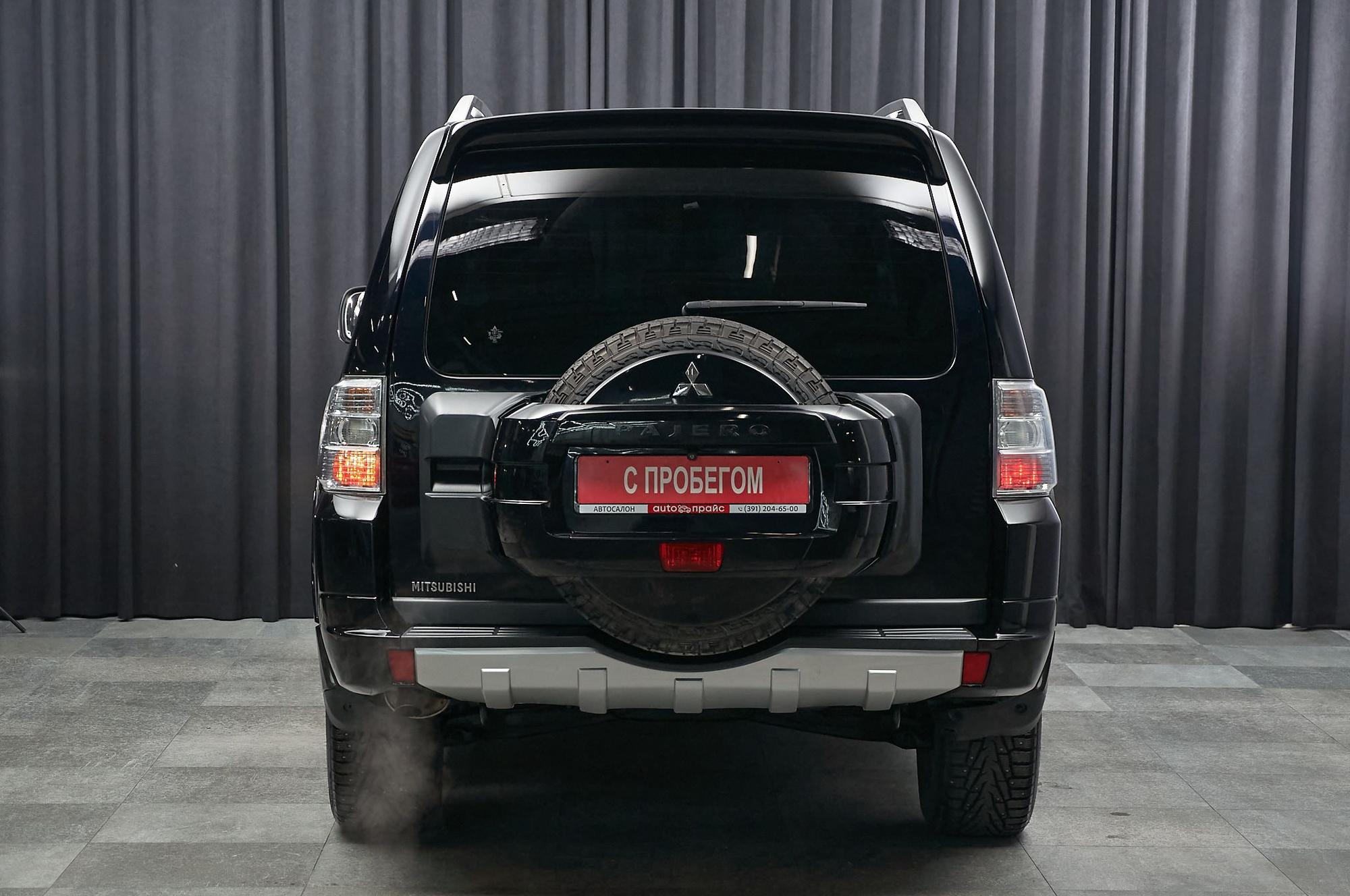 Mitsubishi Pajero - 5