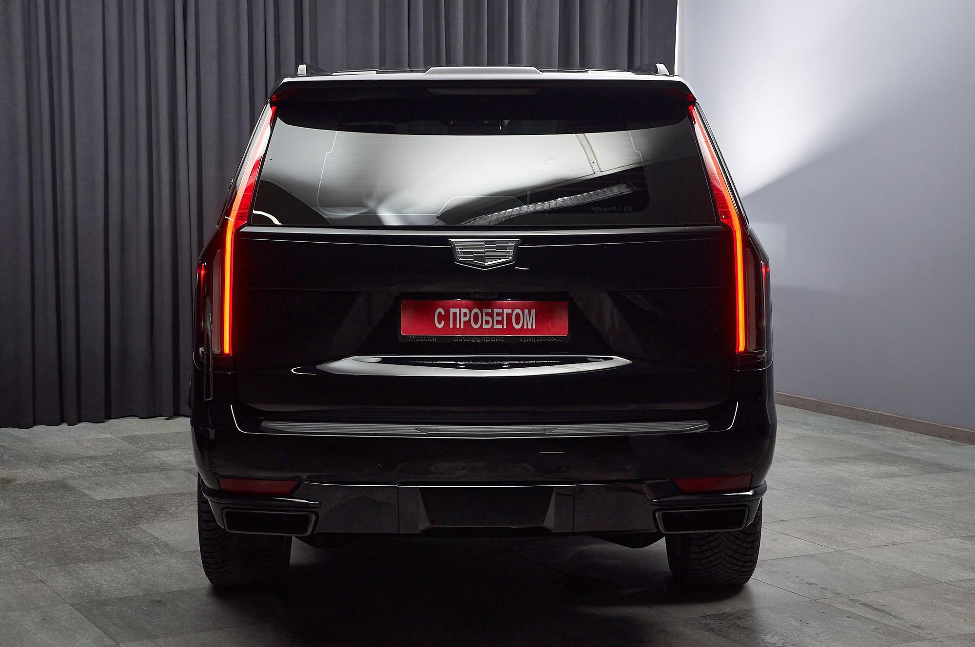 Cadillac Escalade - 5