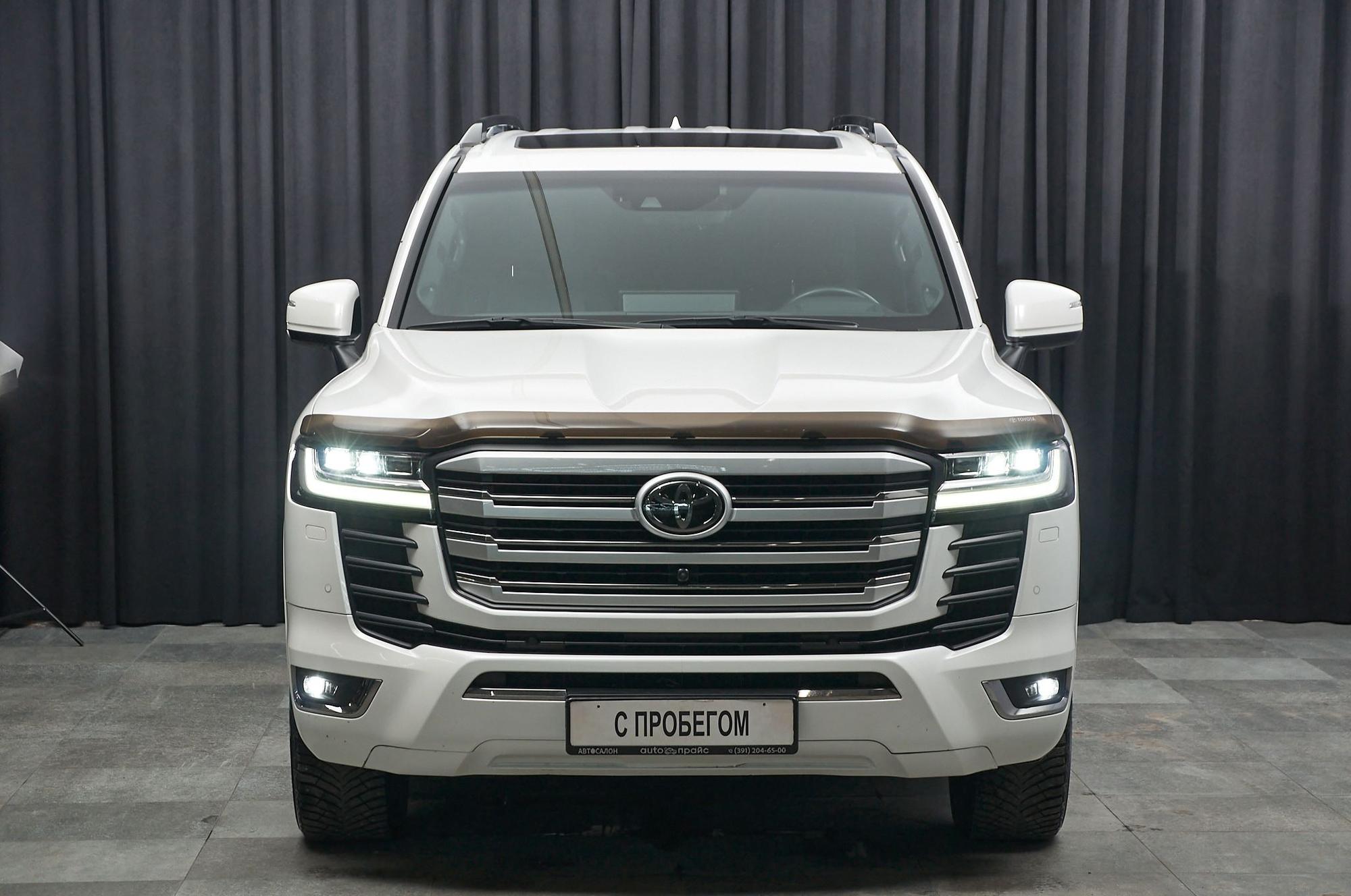 Toyota Land Cruiser - 2