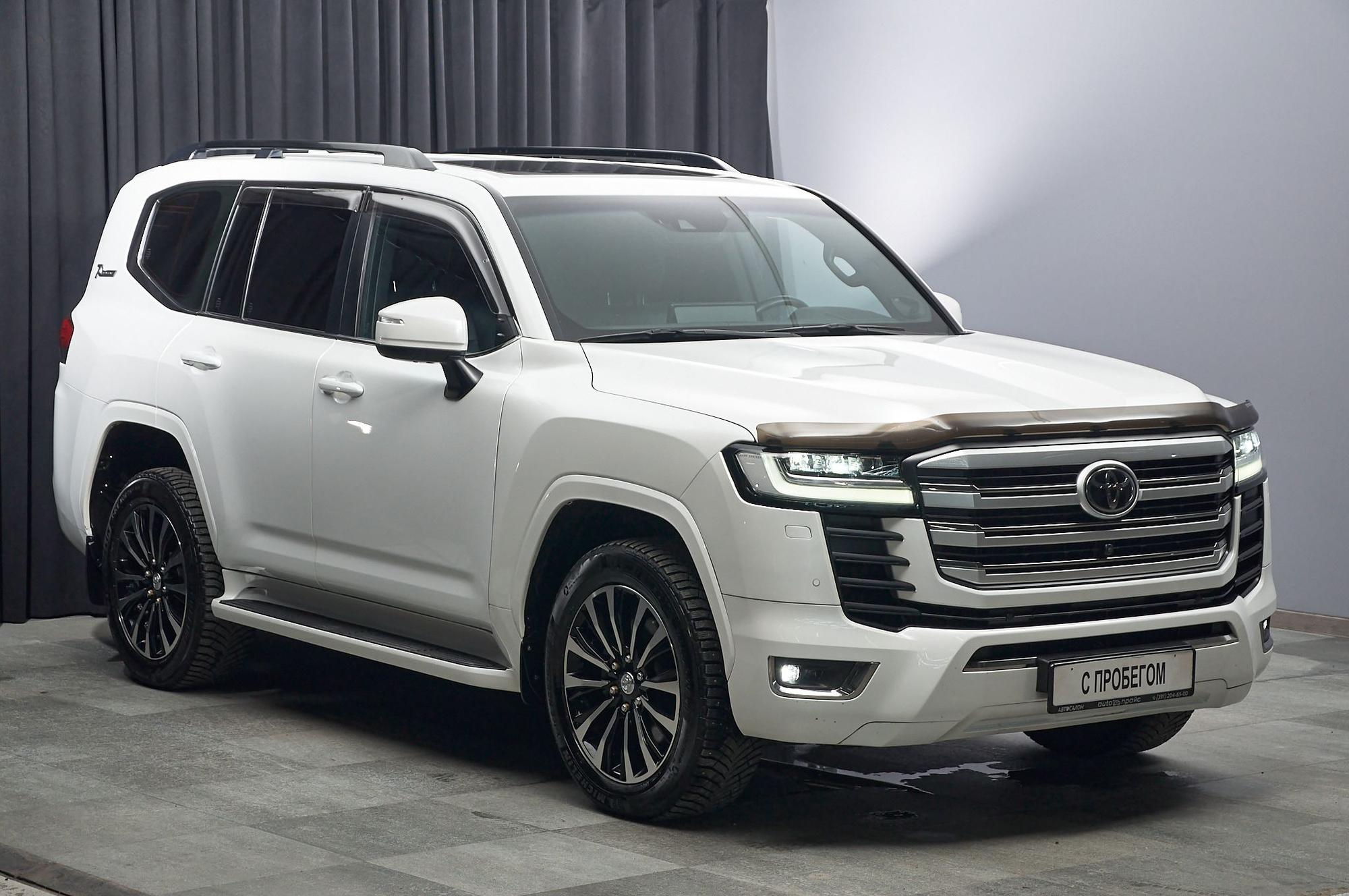 Toyota Land Cruiser - 3