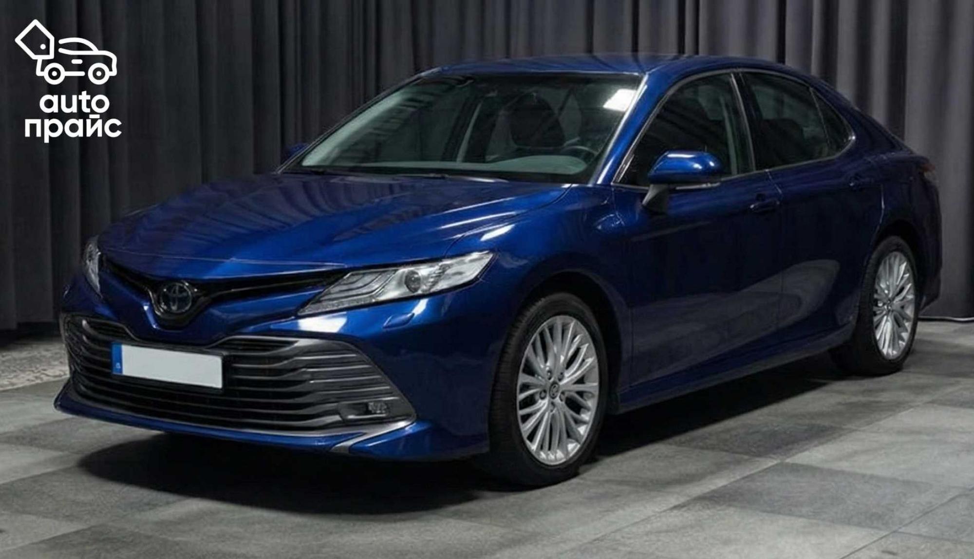 Toyota Camry - 1