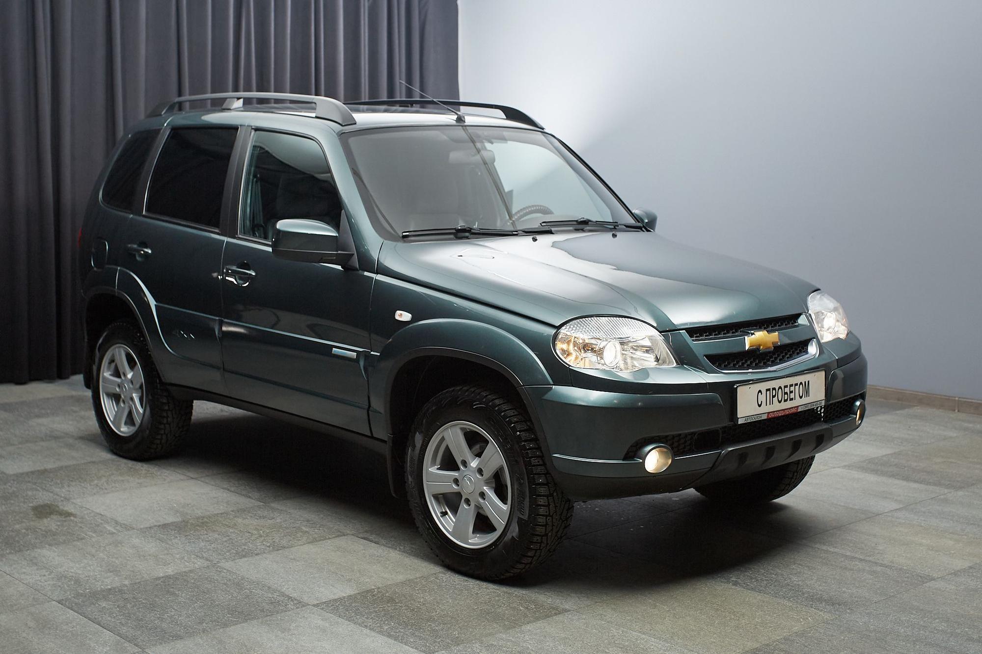 Chevrolet Niva - 3