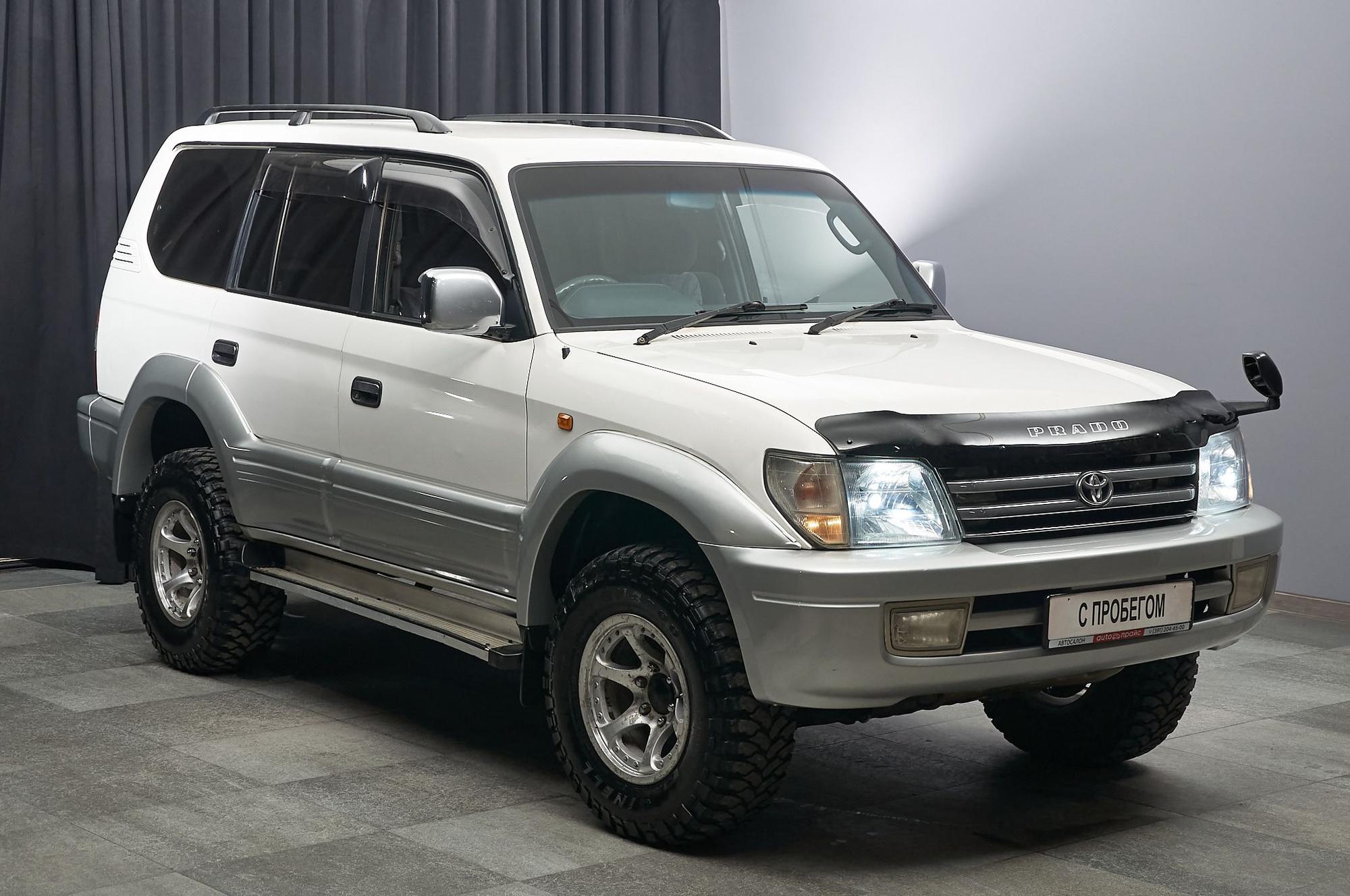 Toyota Land Cruiser Prado - 3