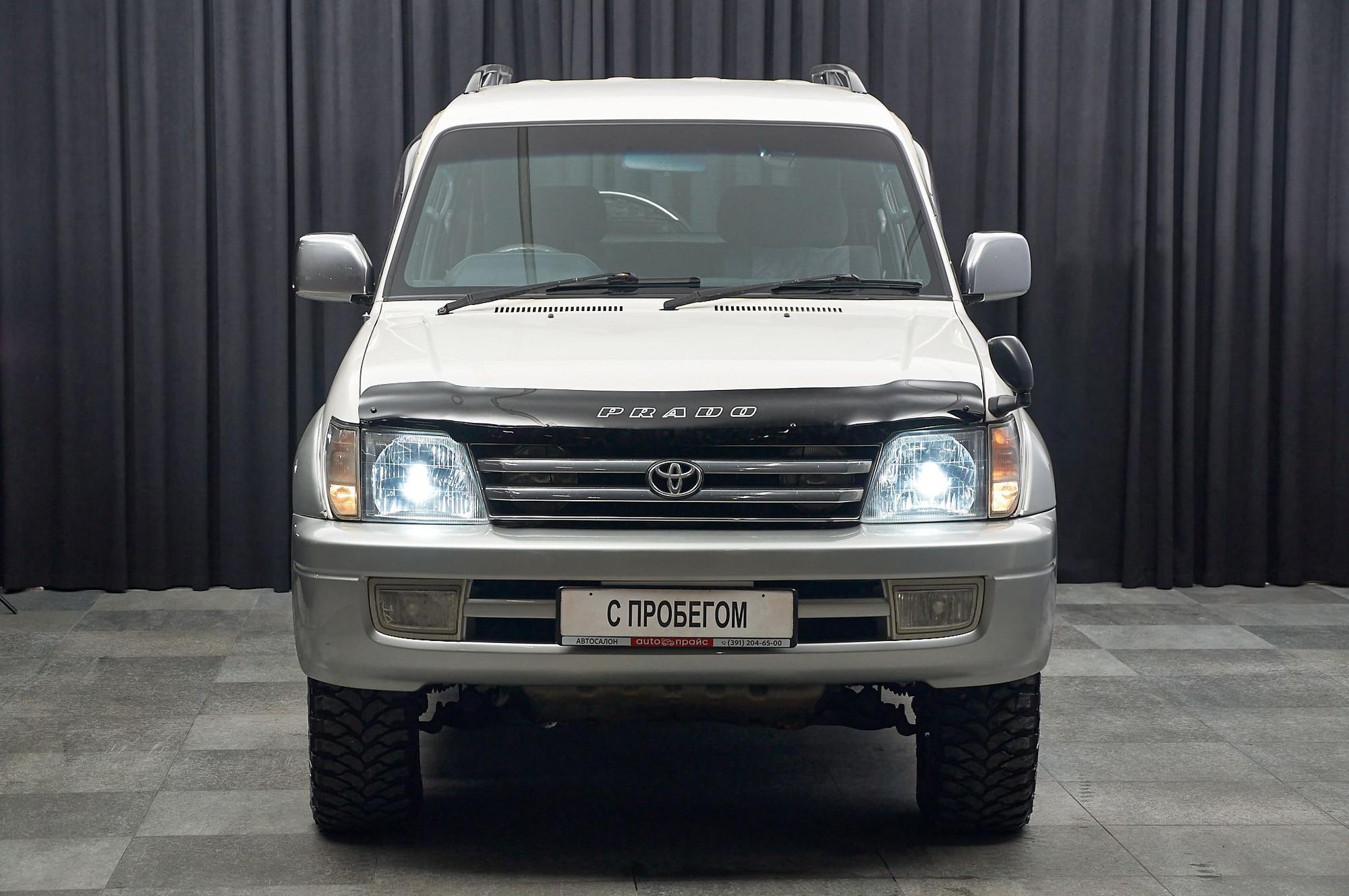 Toyota Land Cruiser Prado - 2