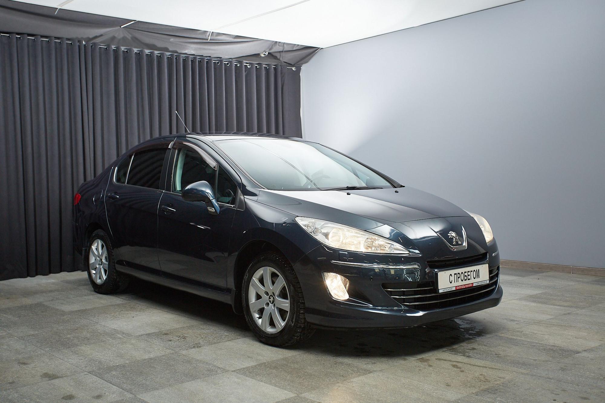 Peugeot 408 - 3