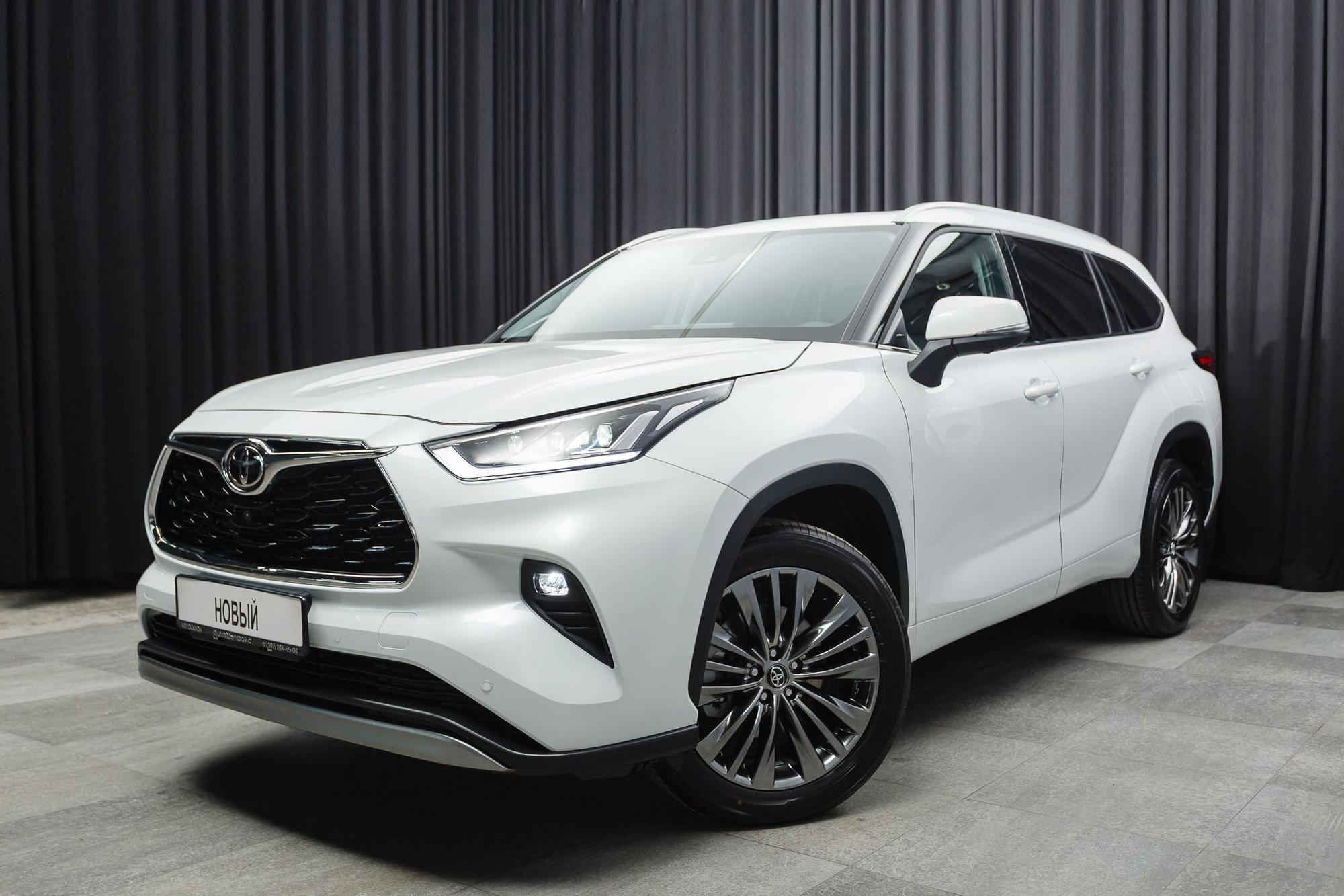 Toyota Highlander - 1