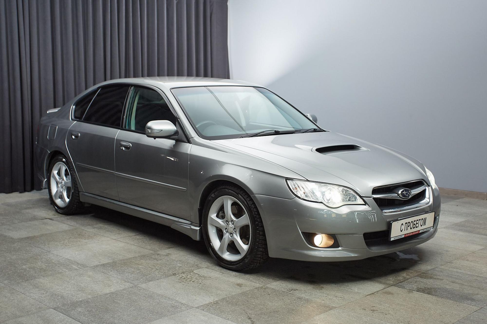 Subaru Legacy - 3