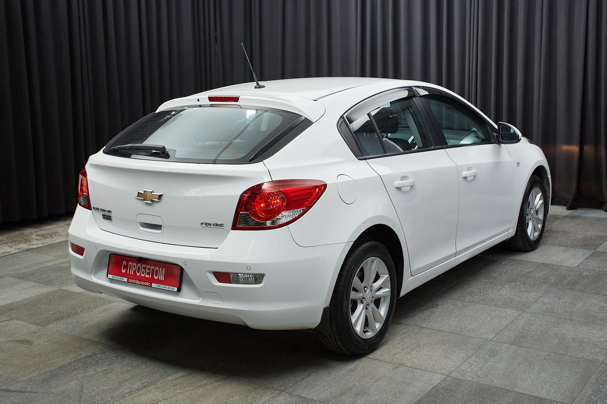Chevrolet Cruze - 4