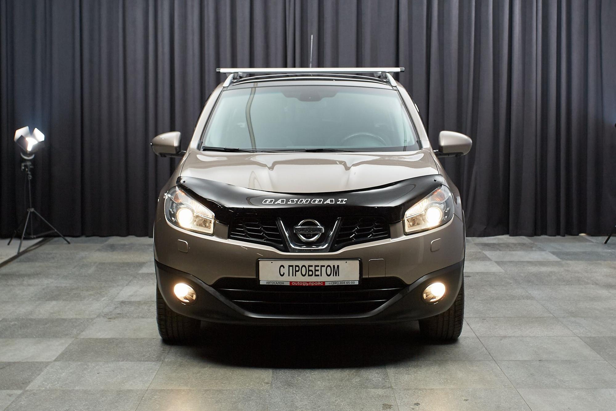 Nissan Qashqai - 2