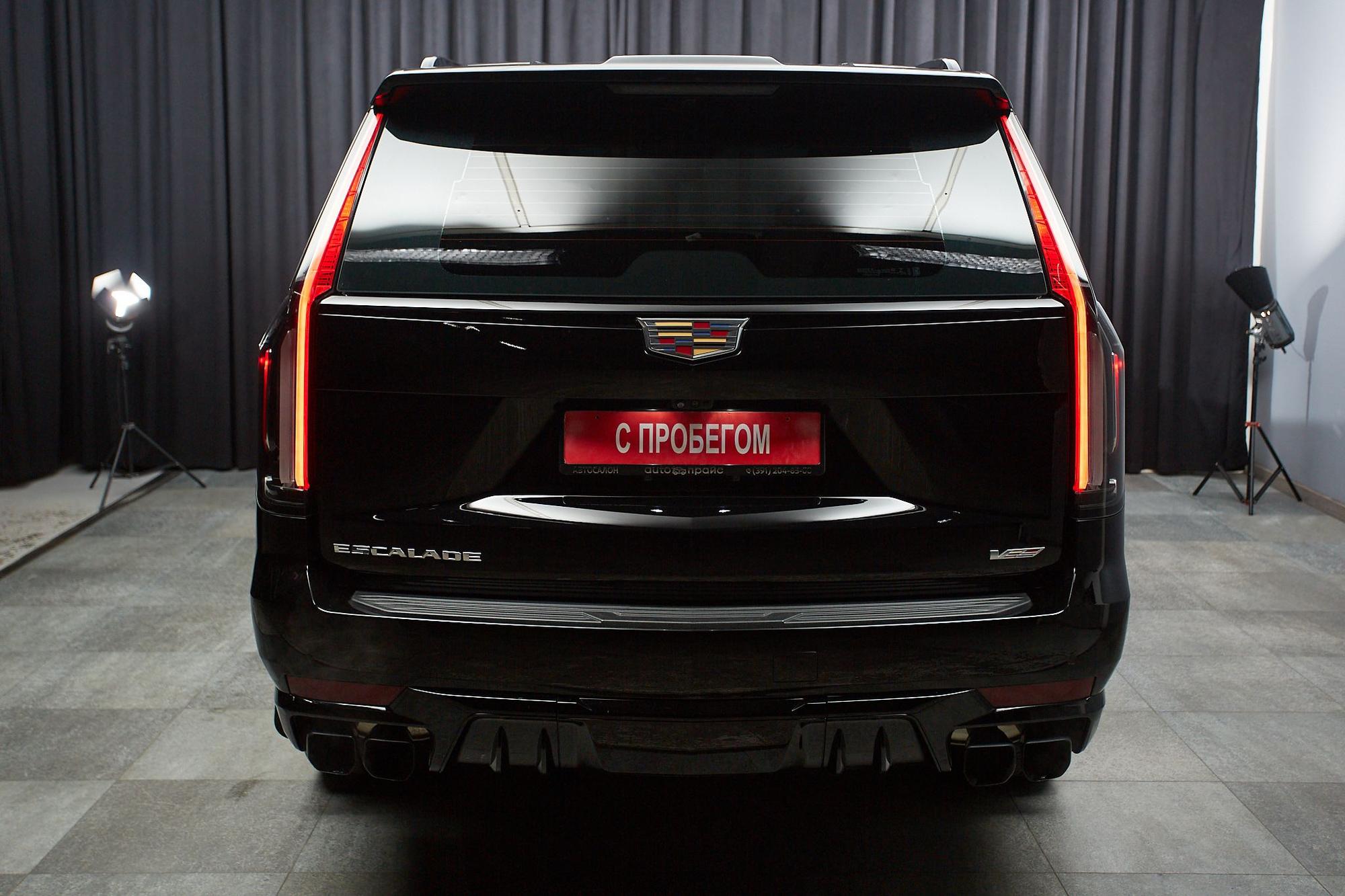 Cadillac Escalade-V - 5