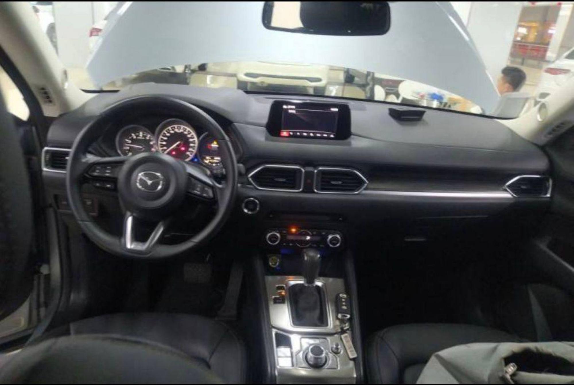 Автомобиль - изображение 1 из 5