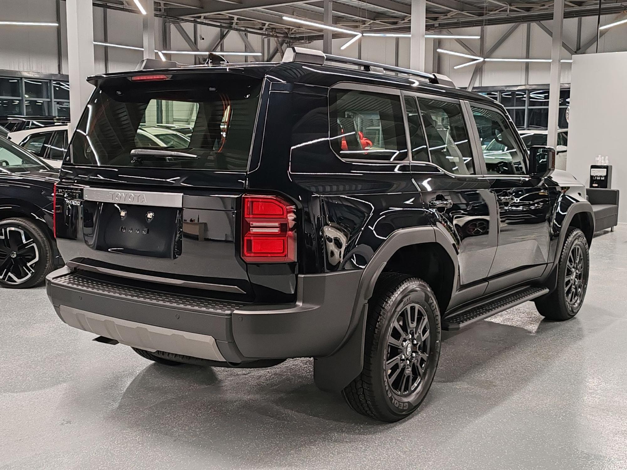 Автомобиль - изображение 1 из 5