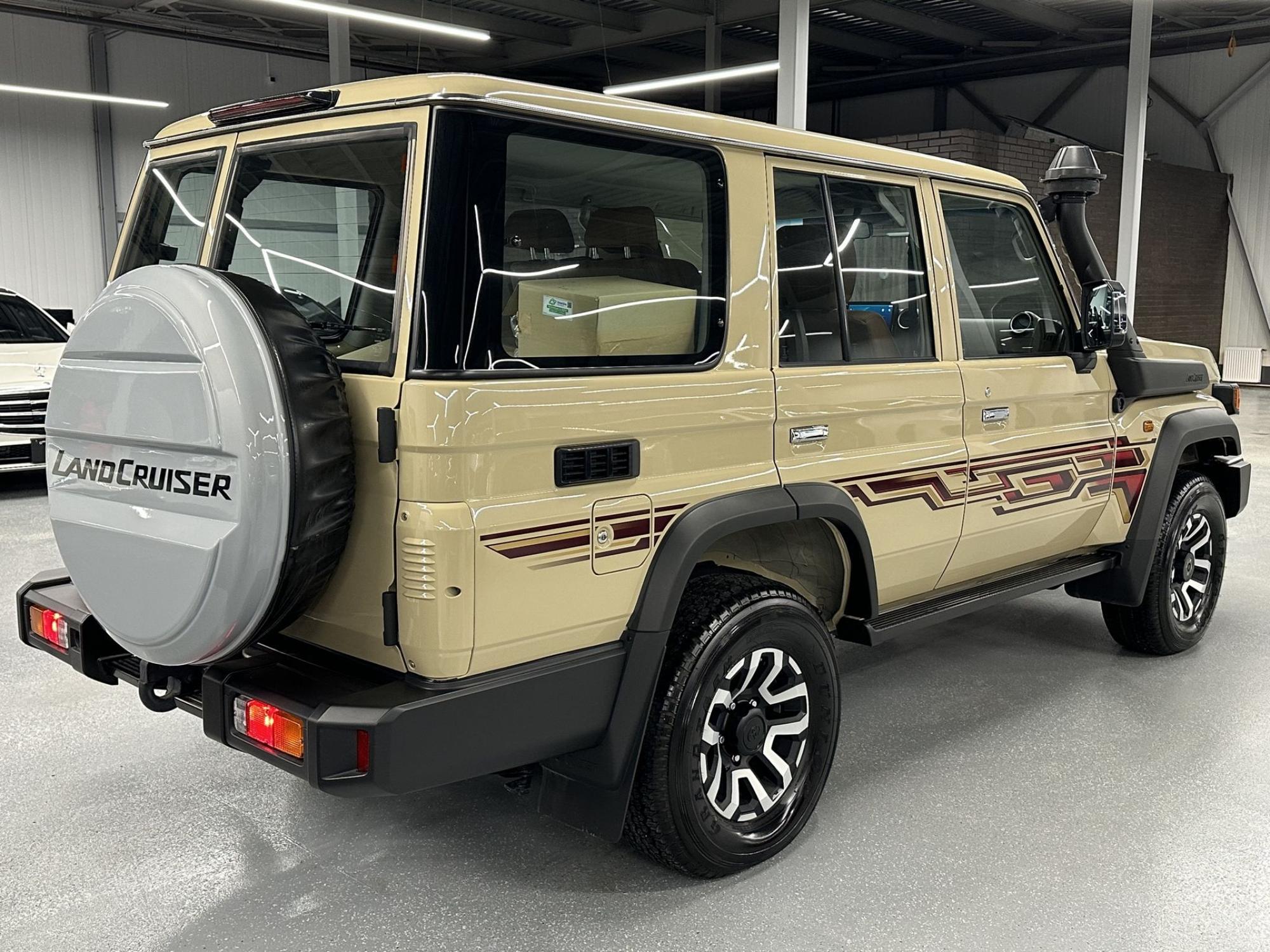 Автомобиль - изображение 1 из 5